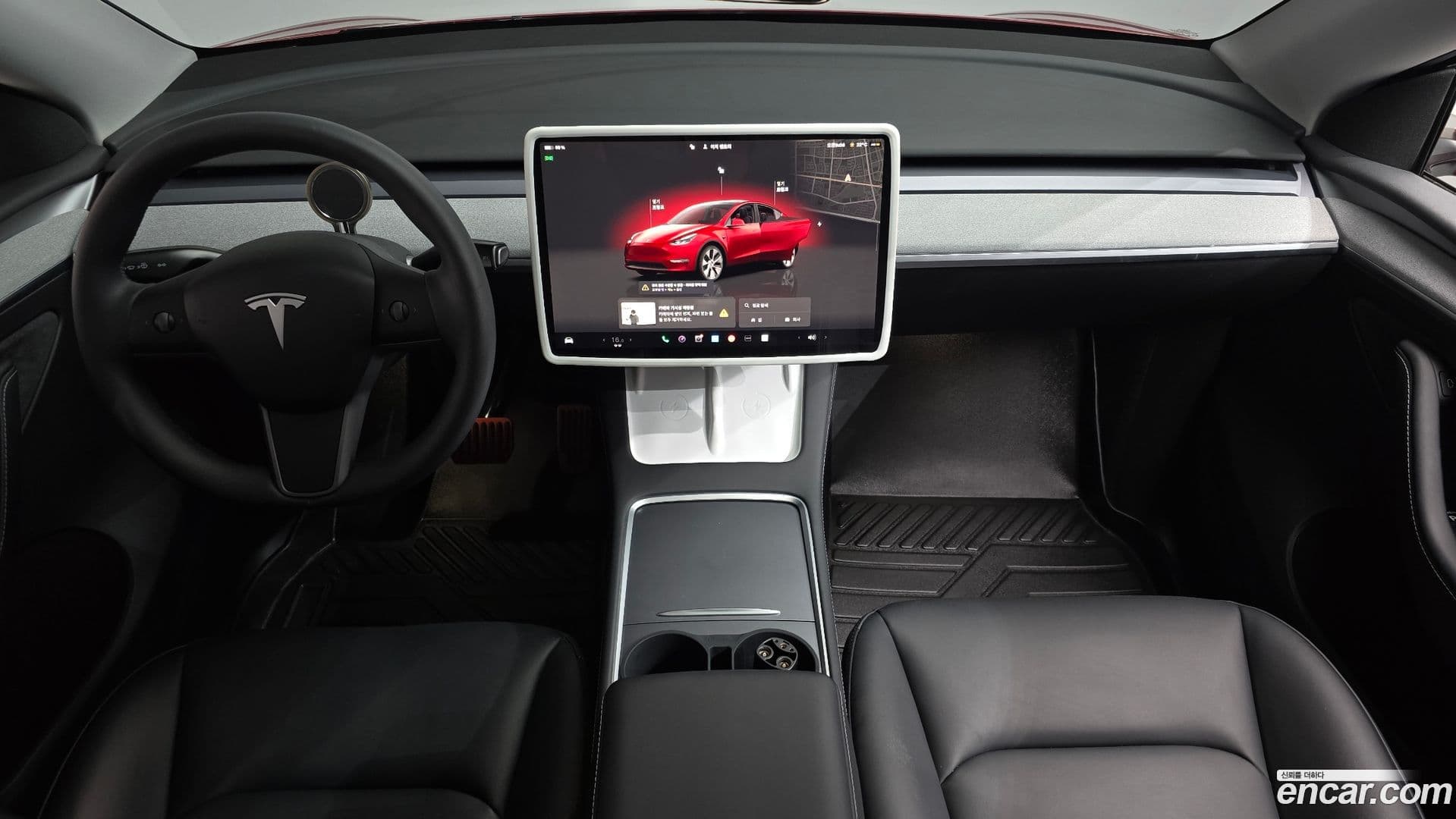 Main__Slider__Photo:Model Y Tesla 2023.8-6