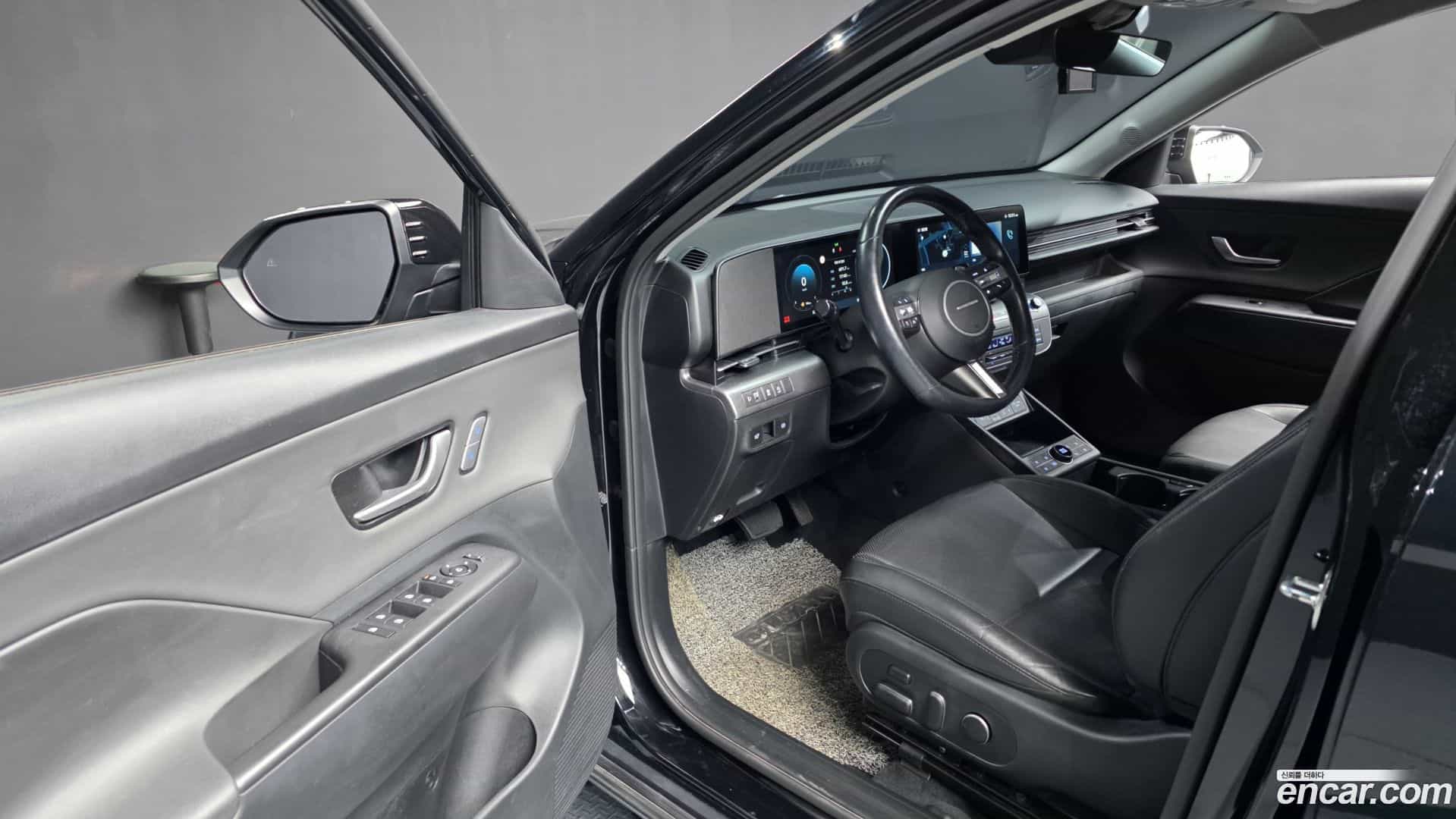 Kona Hyundai 2023.1-INNER-010