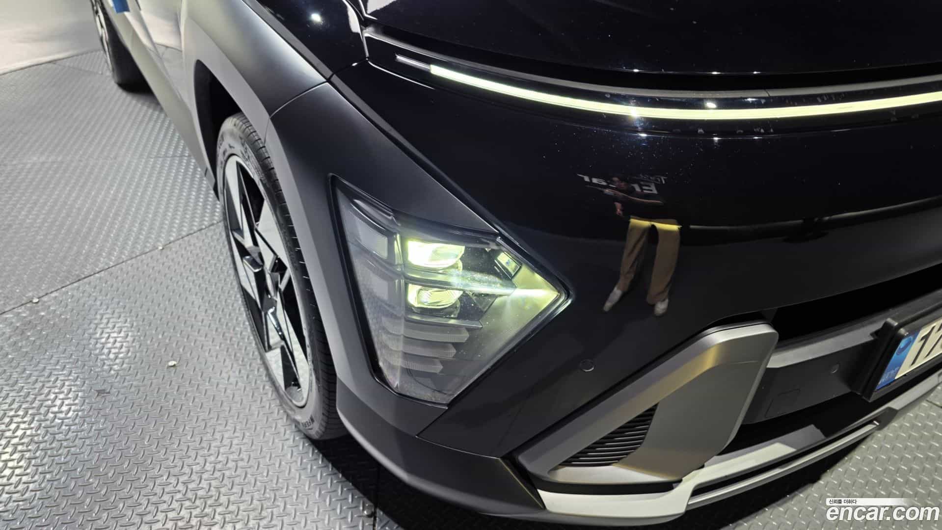 Kona Hyundai 2023.1-OUTER-032