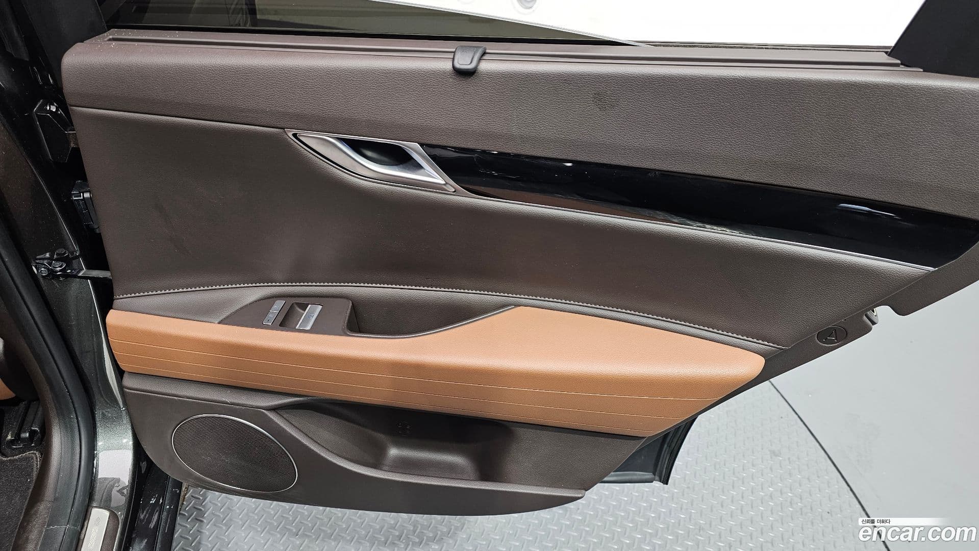 Main__Slider__Photo:G80 Genesis 2022.11-24