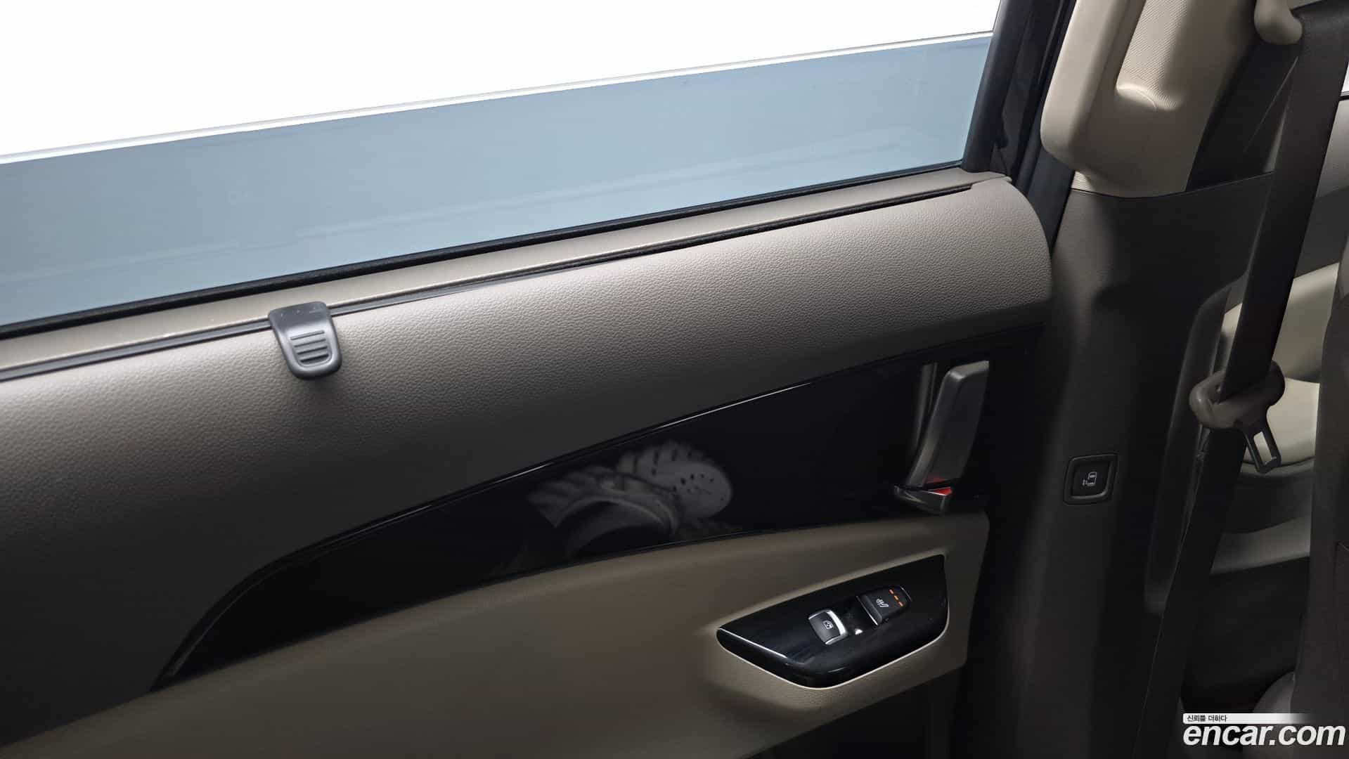 Canival Kia 2023.4-OPTION-022