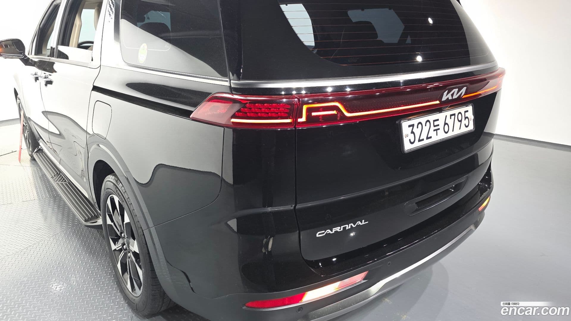 Main__Slider__Photo:Canival Kia 2023.4-22