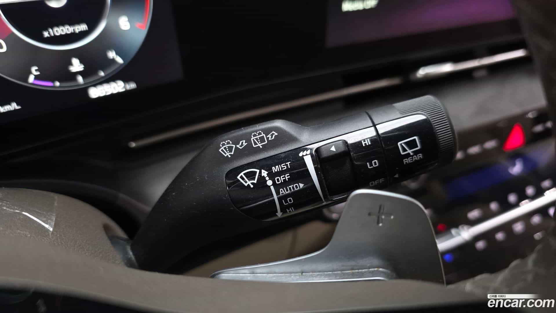 Canival Kia 2023.4-OPTION-040