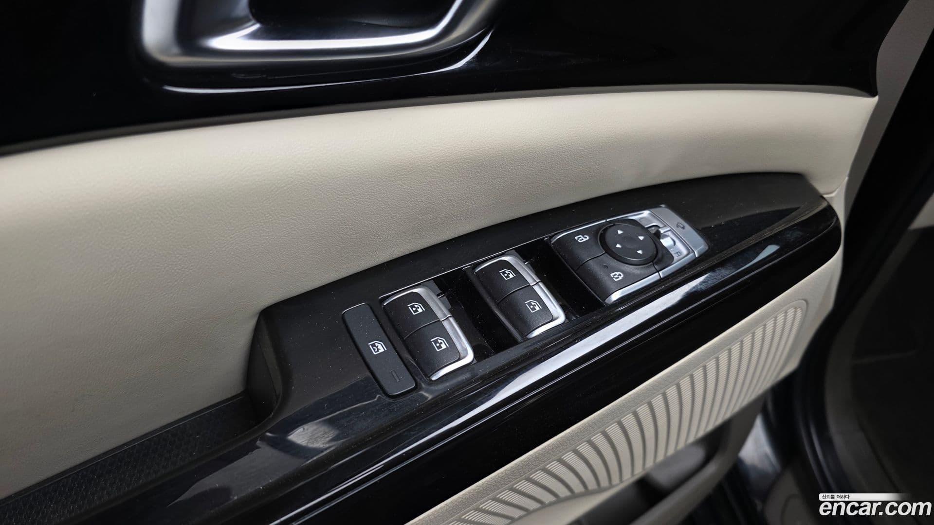 Main__Slider__Photo:Canival Kia 2023.4-27
