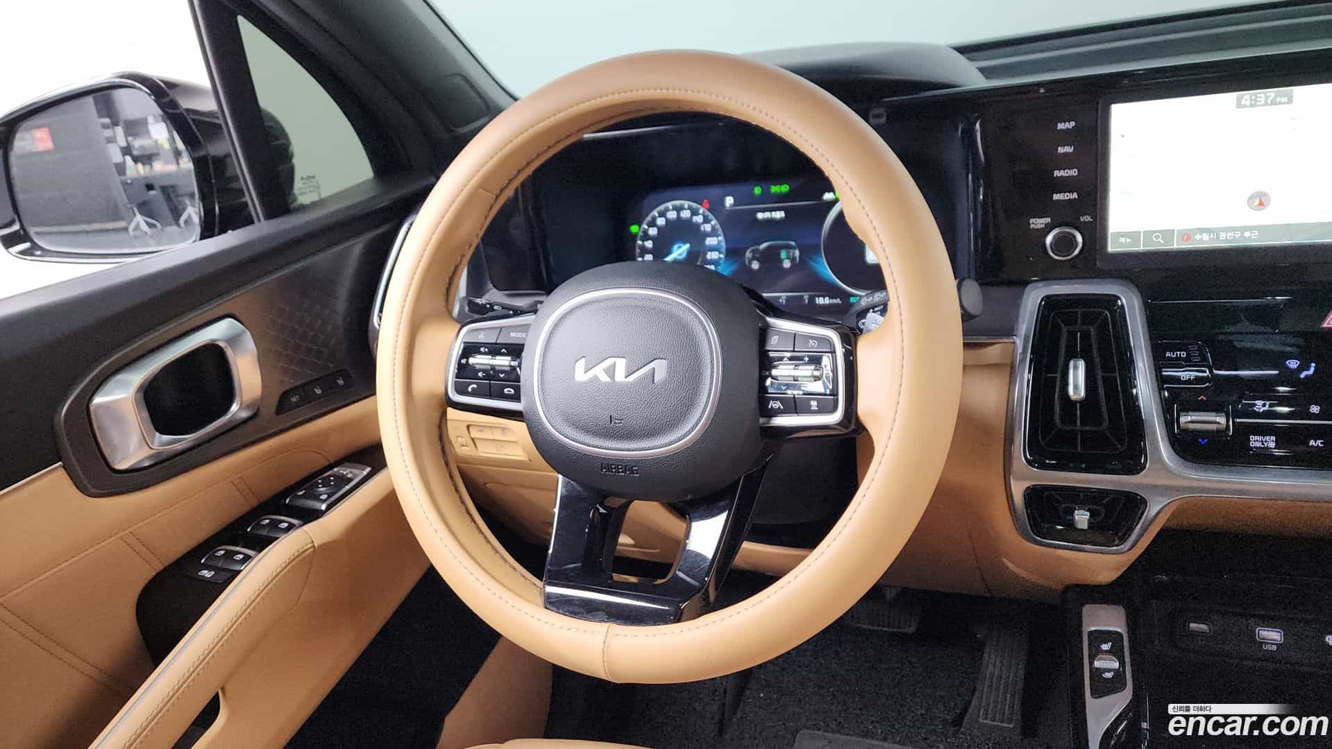 Sorento Kia 2023.4-OPTION-017