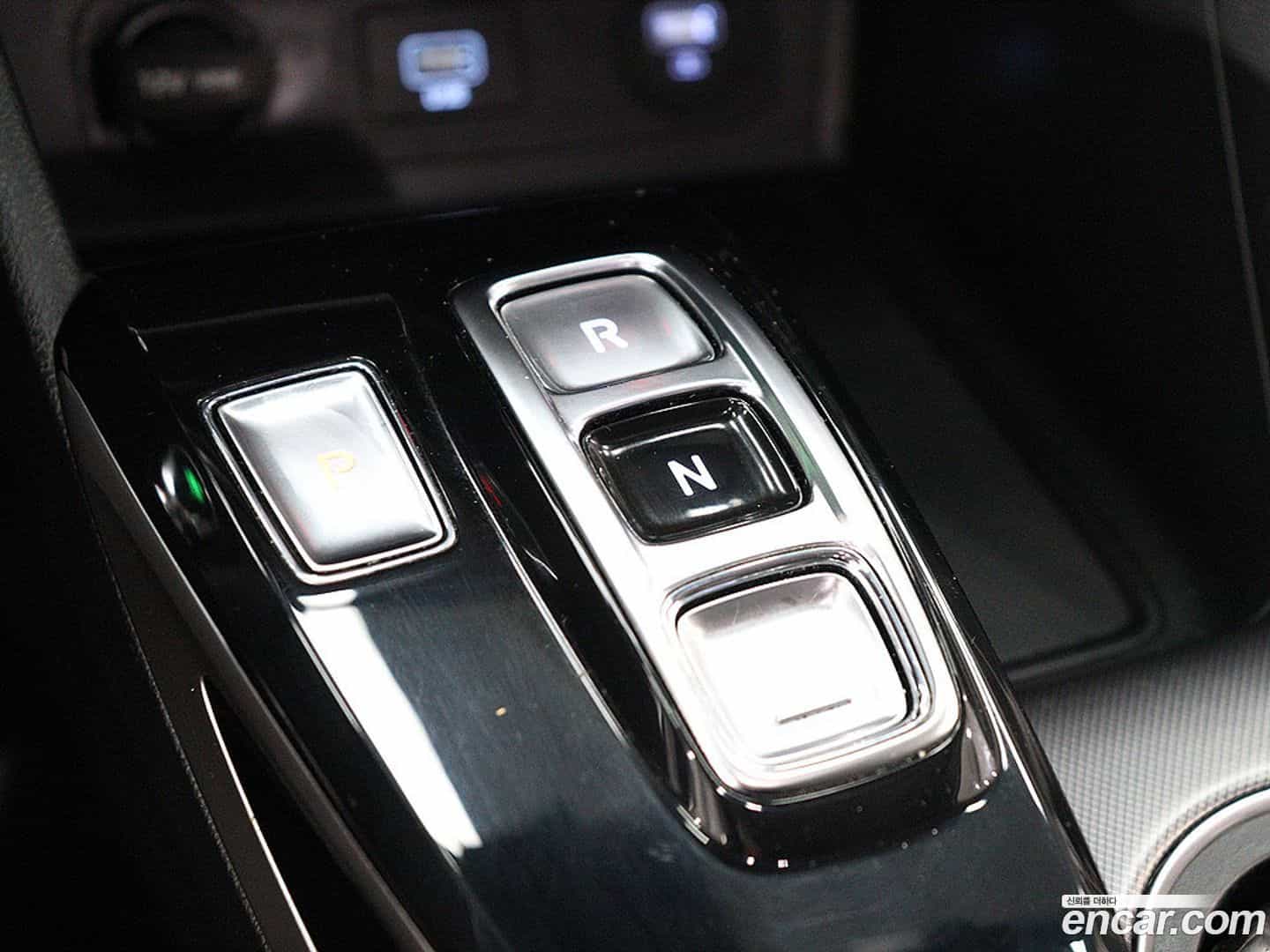 Sonata Hyundai 2019.5-INNER-009