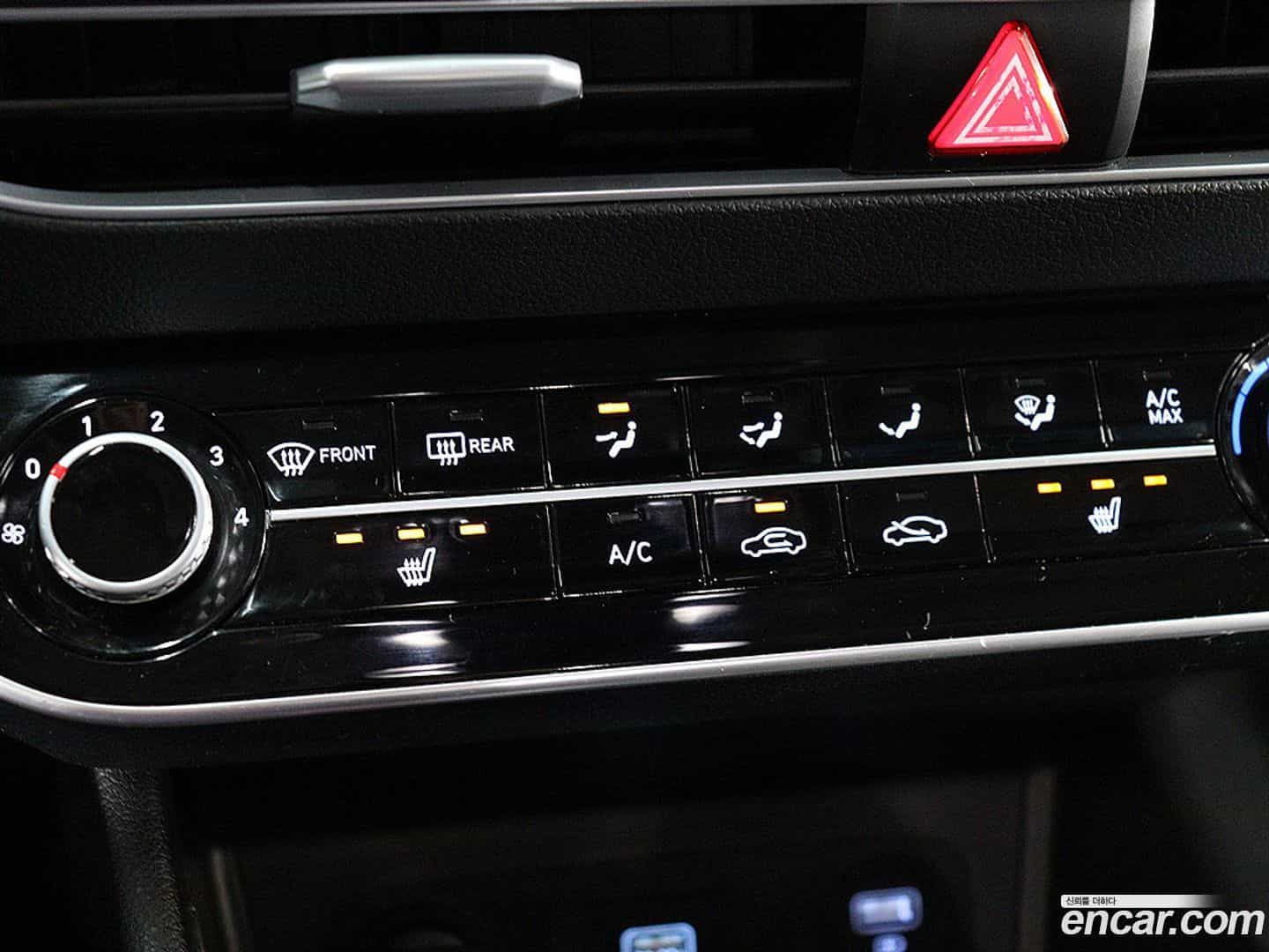 Sonata Hyundai 2019.5-OPTION-015