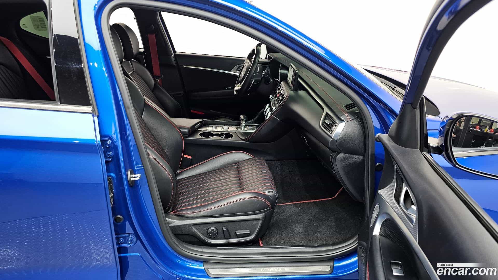 G70 Genesis 2022.2-INNER-036