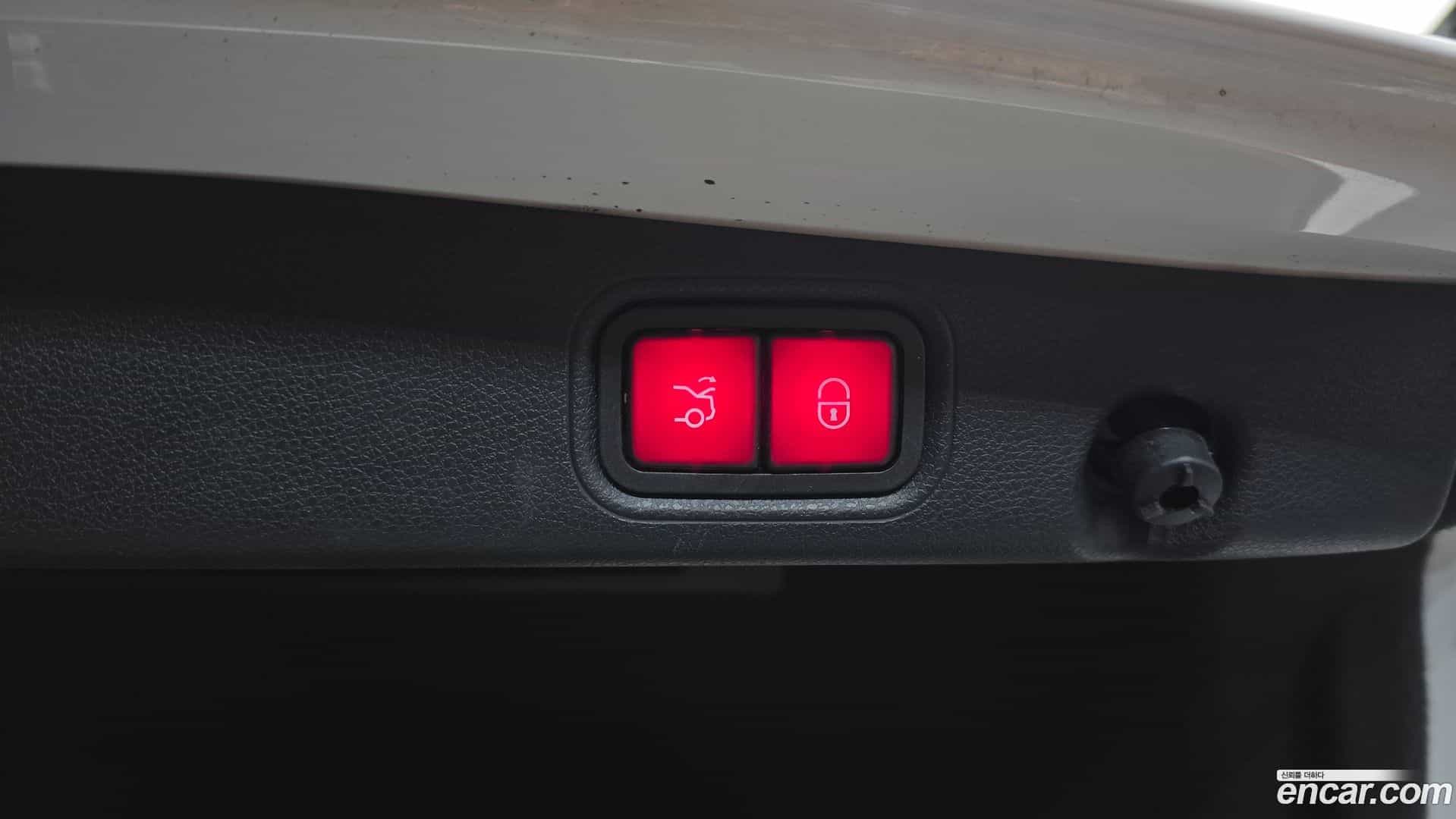 E-Class Mercedes-Benz 2021.3-OPTION-042
