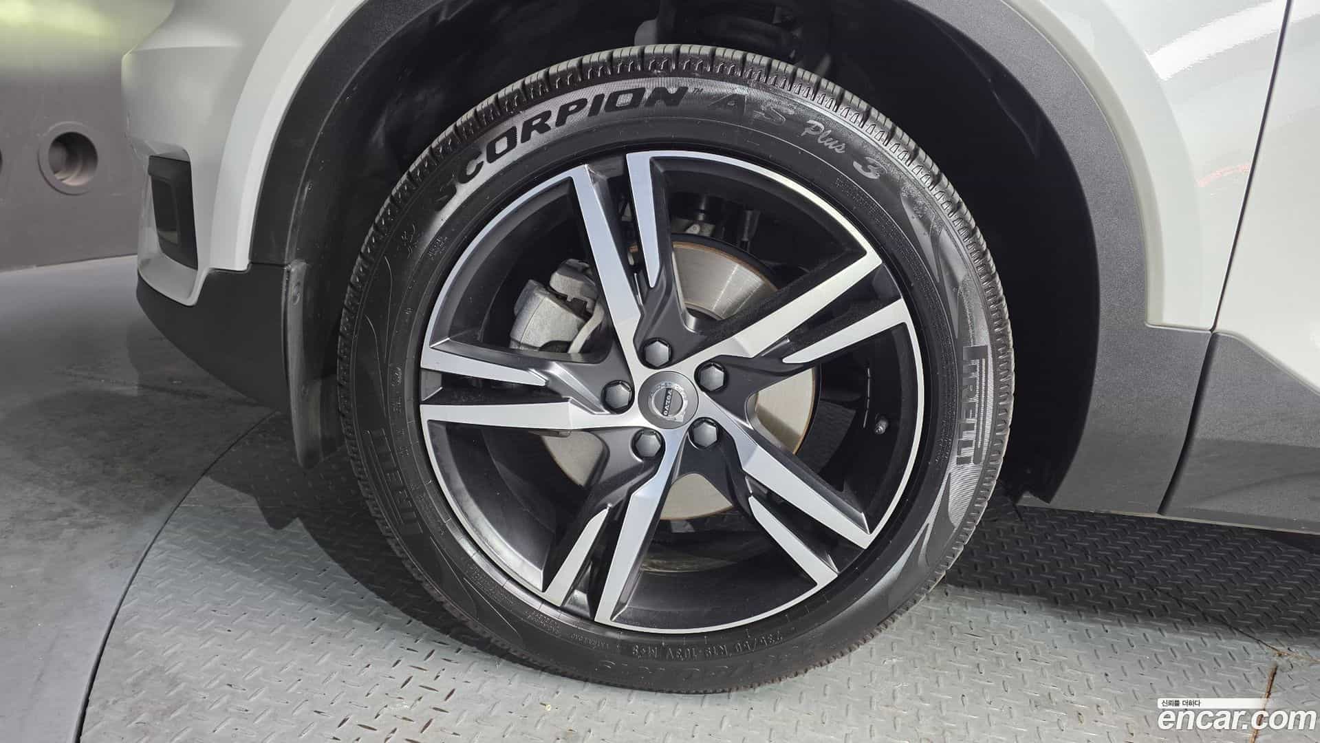 XC40 Volvo 2022.5-OUTER-031