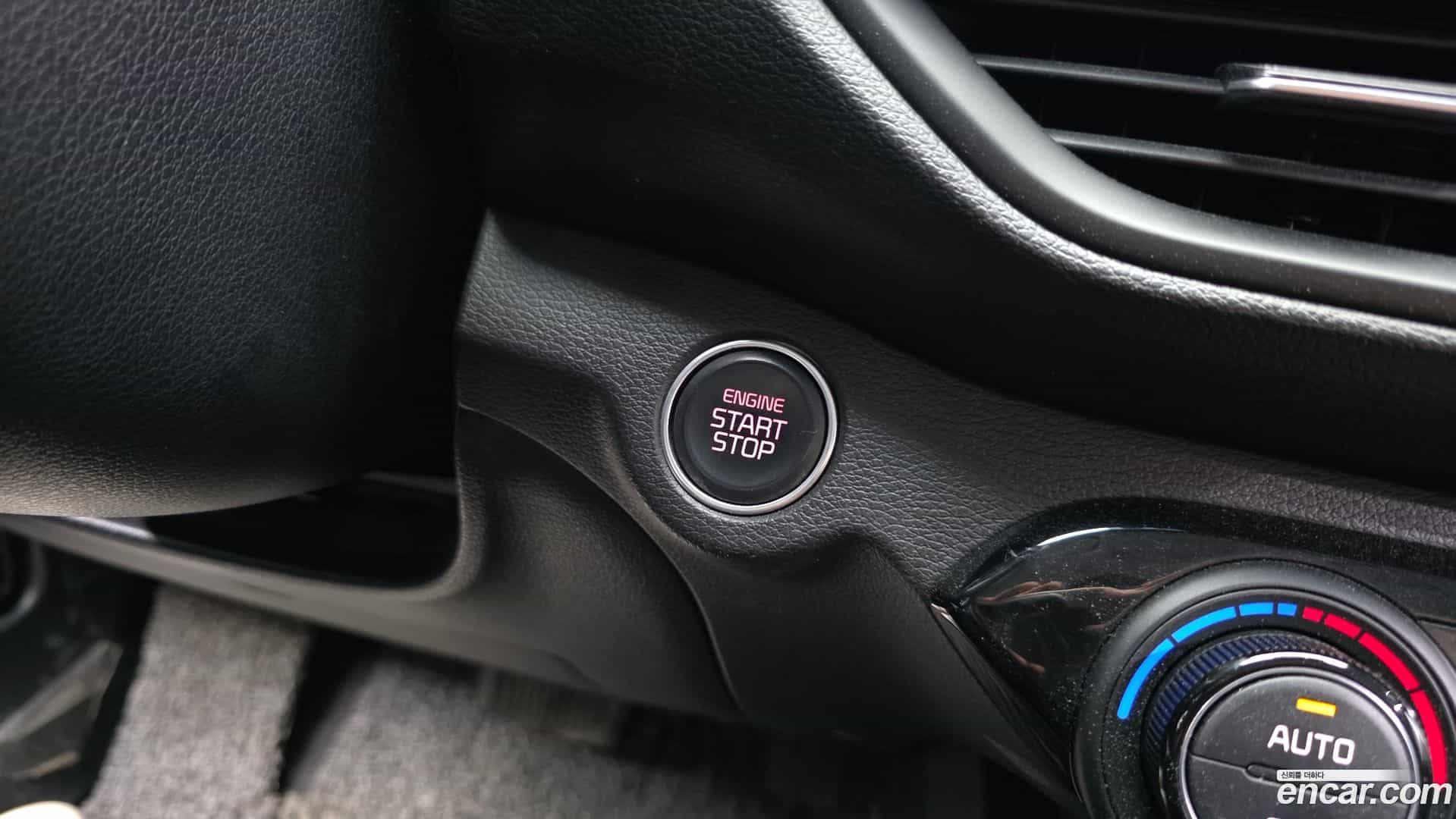 K3 Kia 2022.0-OPTION-040