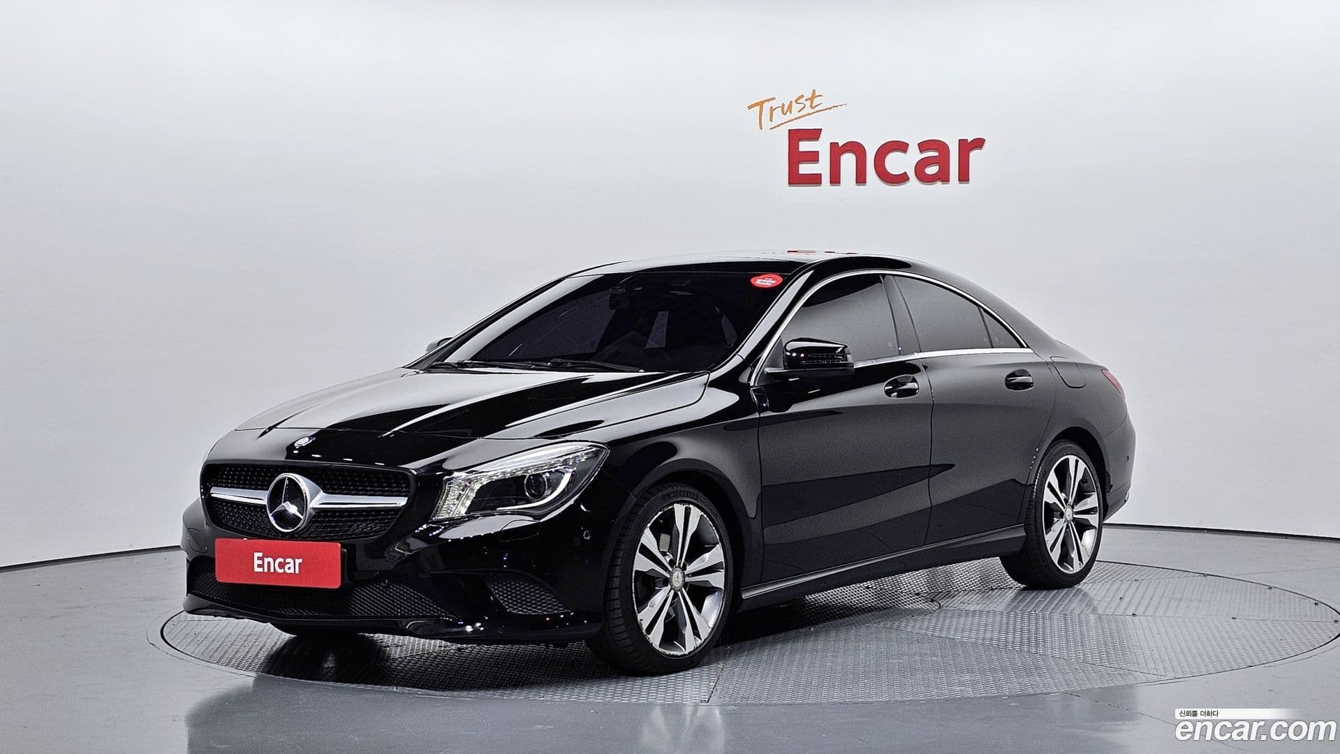 Main__Slider__Photo:CLA-Class Mercedes-Benz 2016.6-0