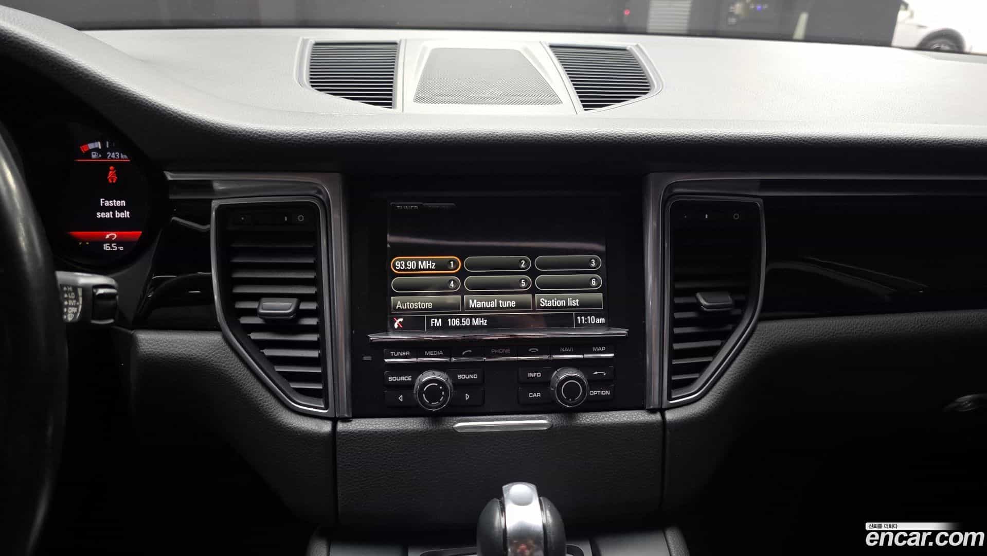 Macan Porsche 2015.3-OPTION-018