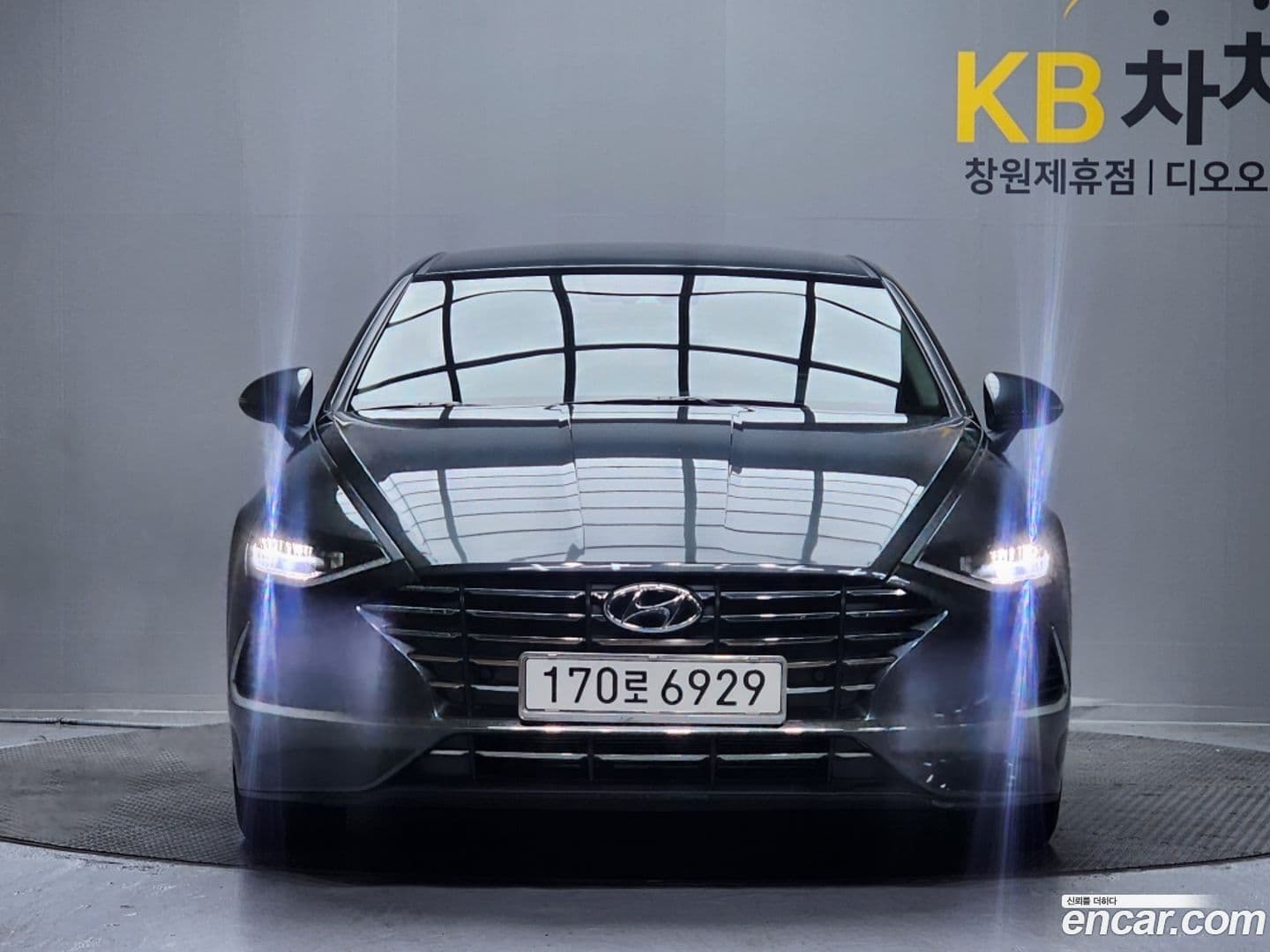 Main__Slider__Photo:Sonata Hyundai 2020.10-0
