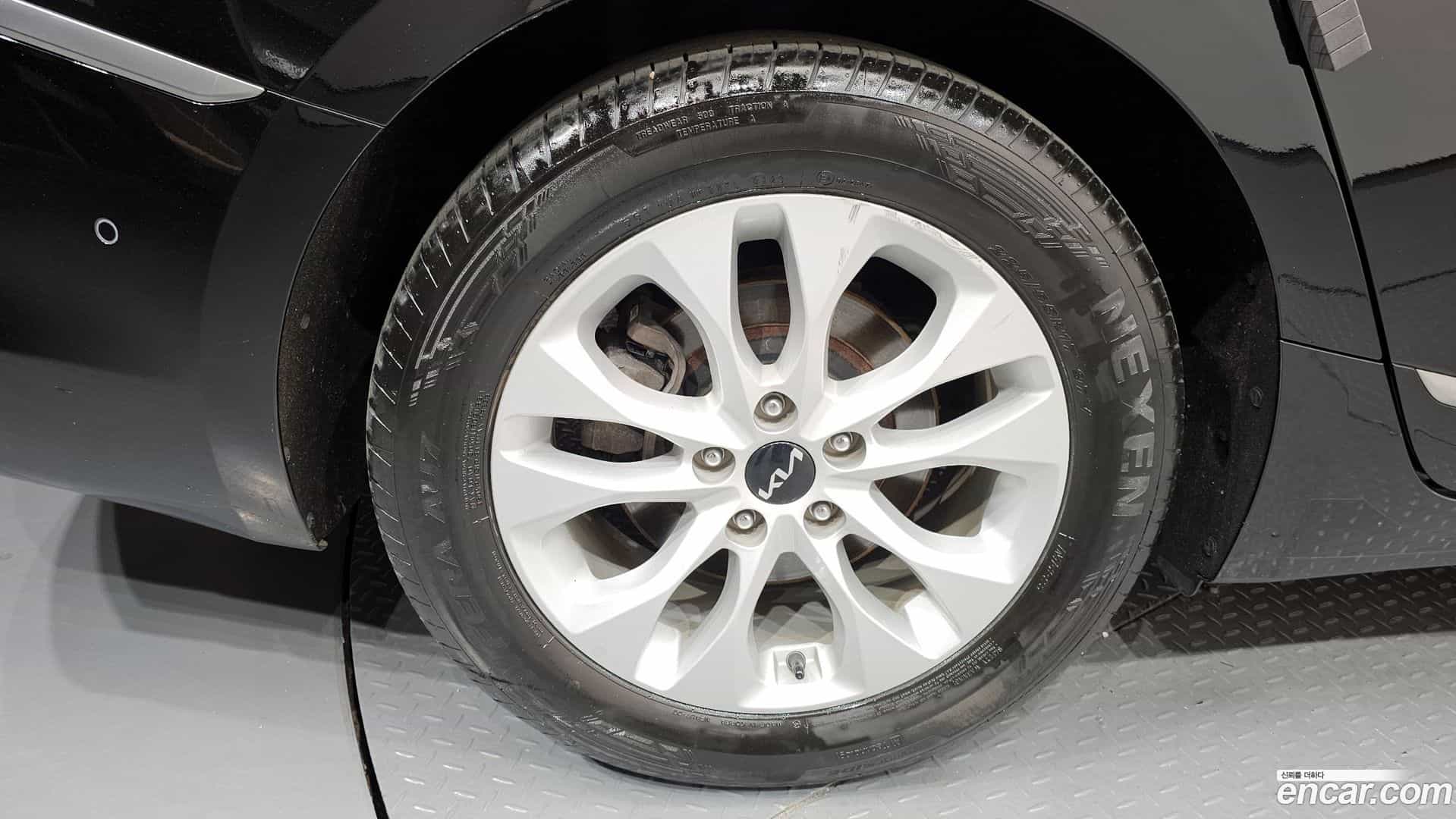 K8 Kia 2023.4-OUTER-005