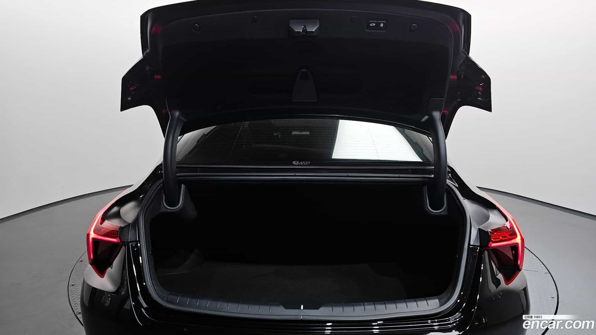 K8 Kia 2023.4-OPTION-024