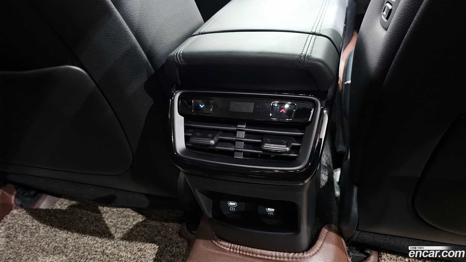 K8 Kia 2023.4-OPTION-044