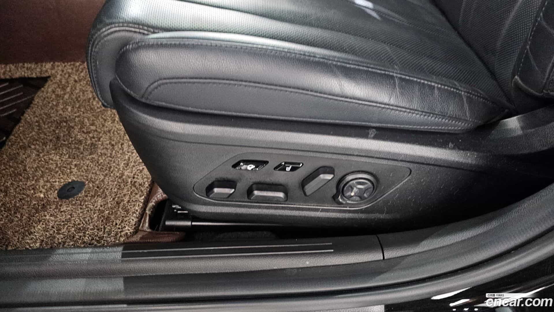K8 Kia 2023.4-OPTION-045
