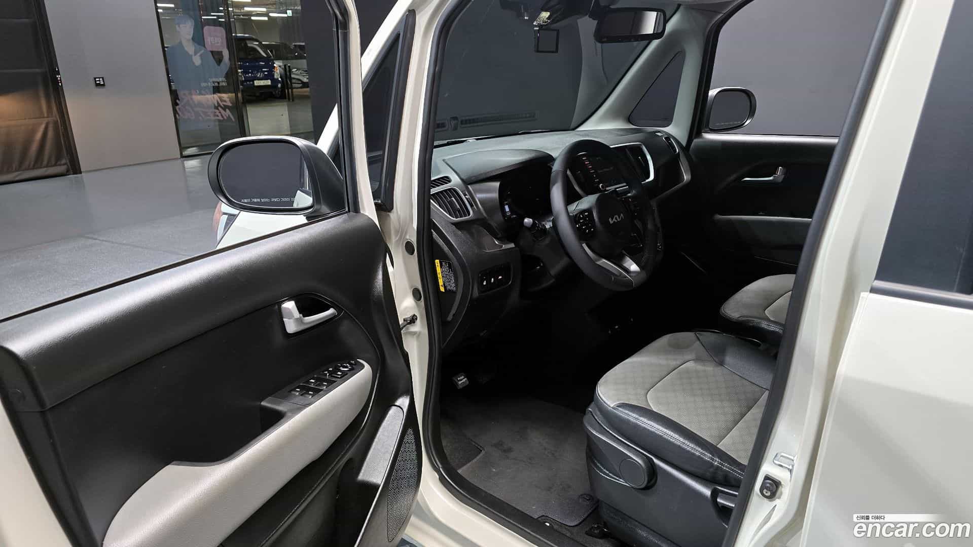 RAY Kia 2022.1-INNER-010