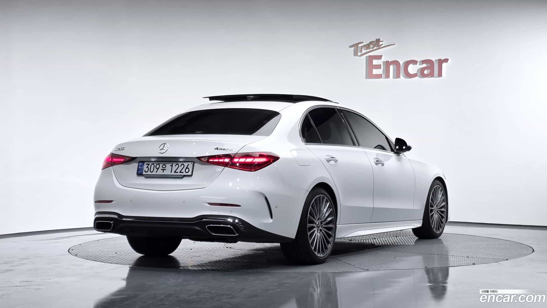 C-Class Mercedes-Benz 2024.2-OUTER-002