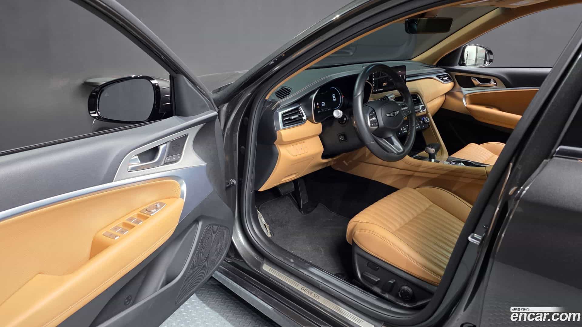 G70 Genesis 2023.6-INNER-010