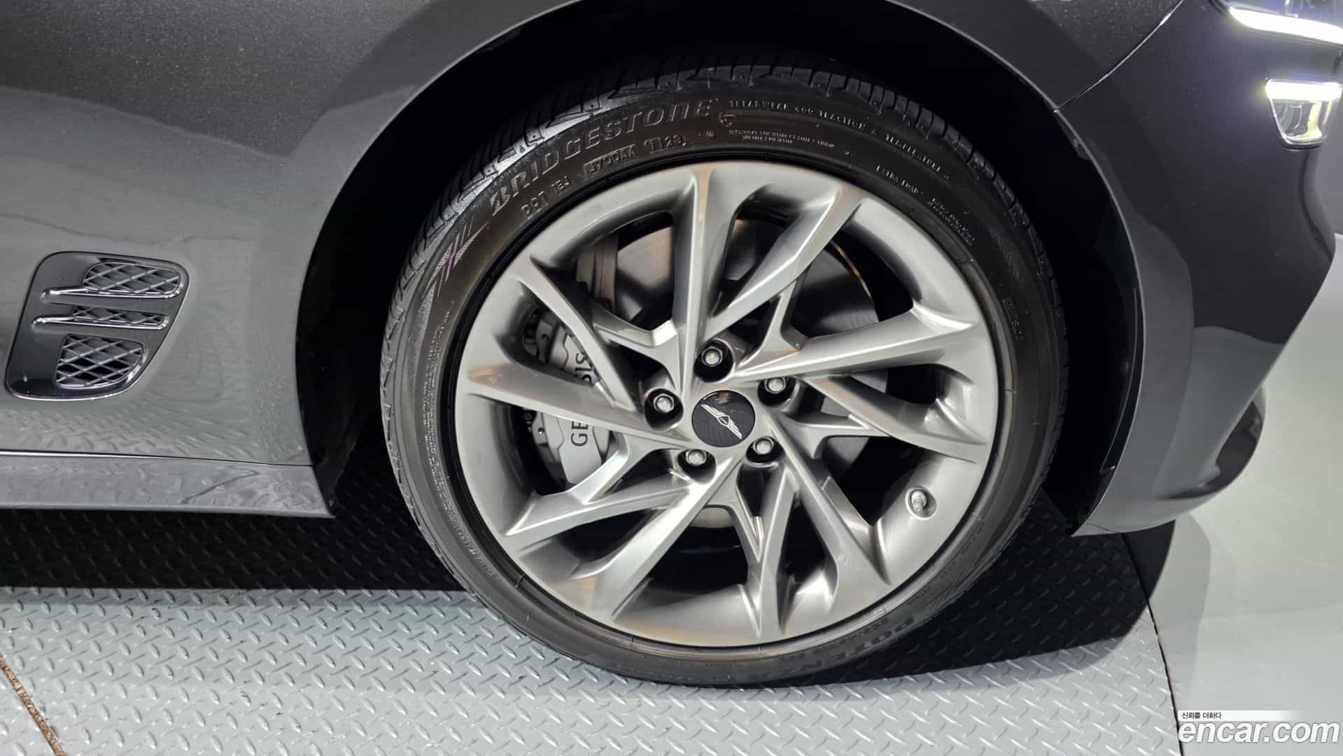 G70 Genesis 2023.6-OUTER-031
