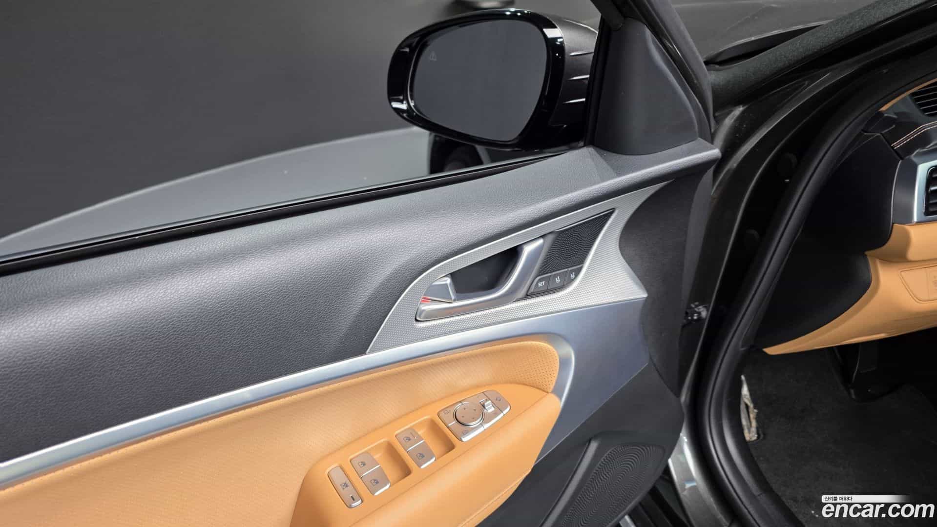 G70 Genesis 2023.6-OPTION-042