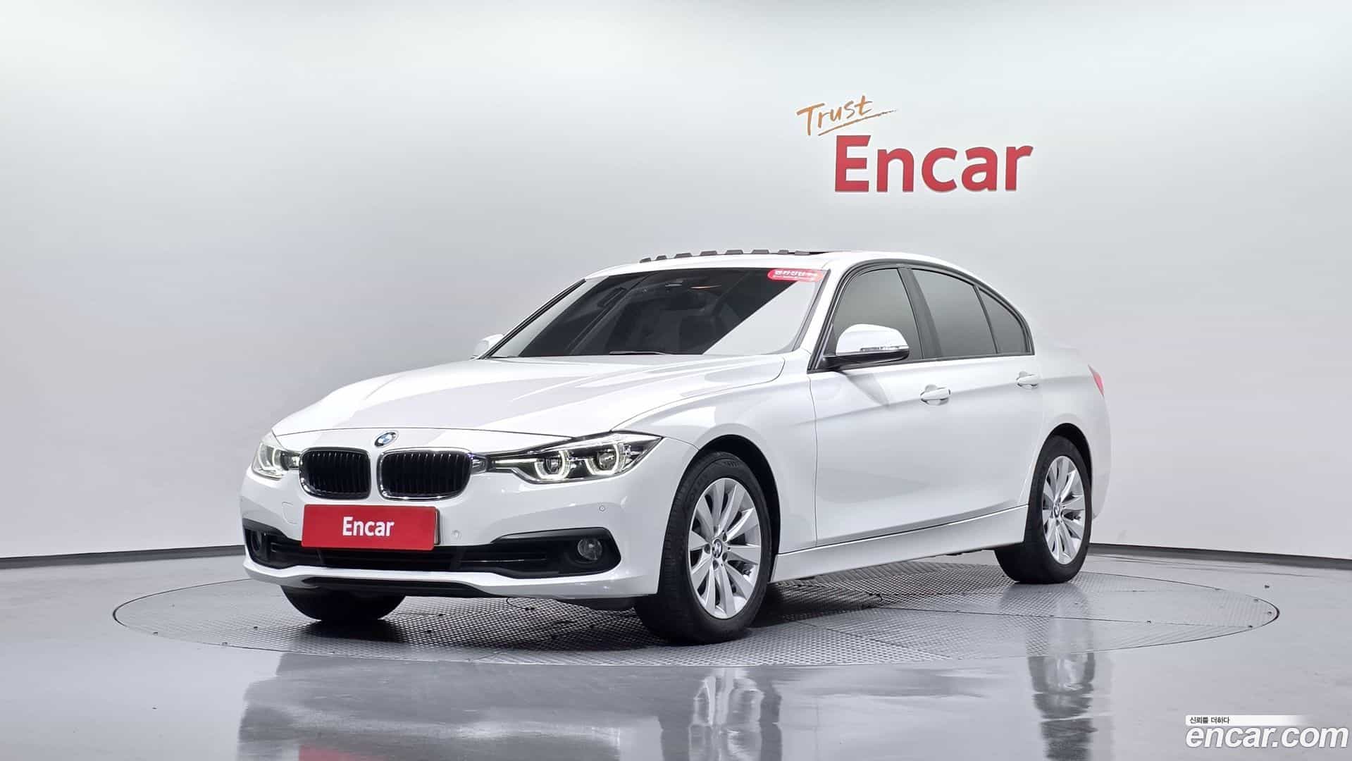 3-Series BMW 2015.11-THUMBNAIL-011
