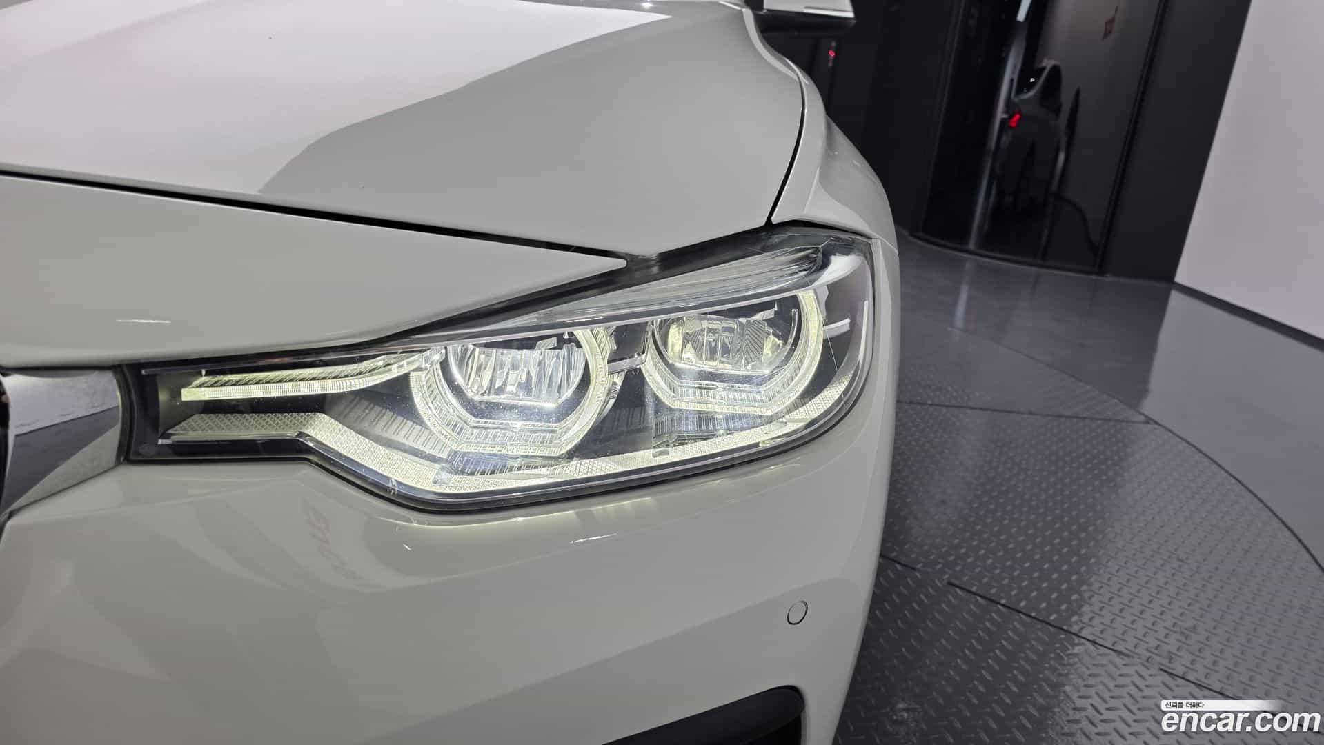 3-Series BMW 2015.11-OUTER-032