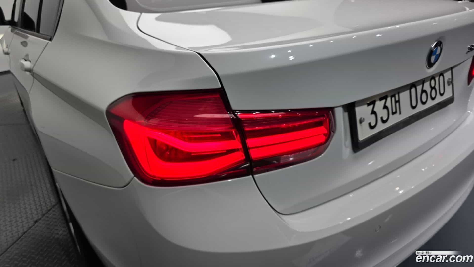3-Series BMW 2015.11-OUTER-033