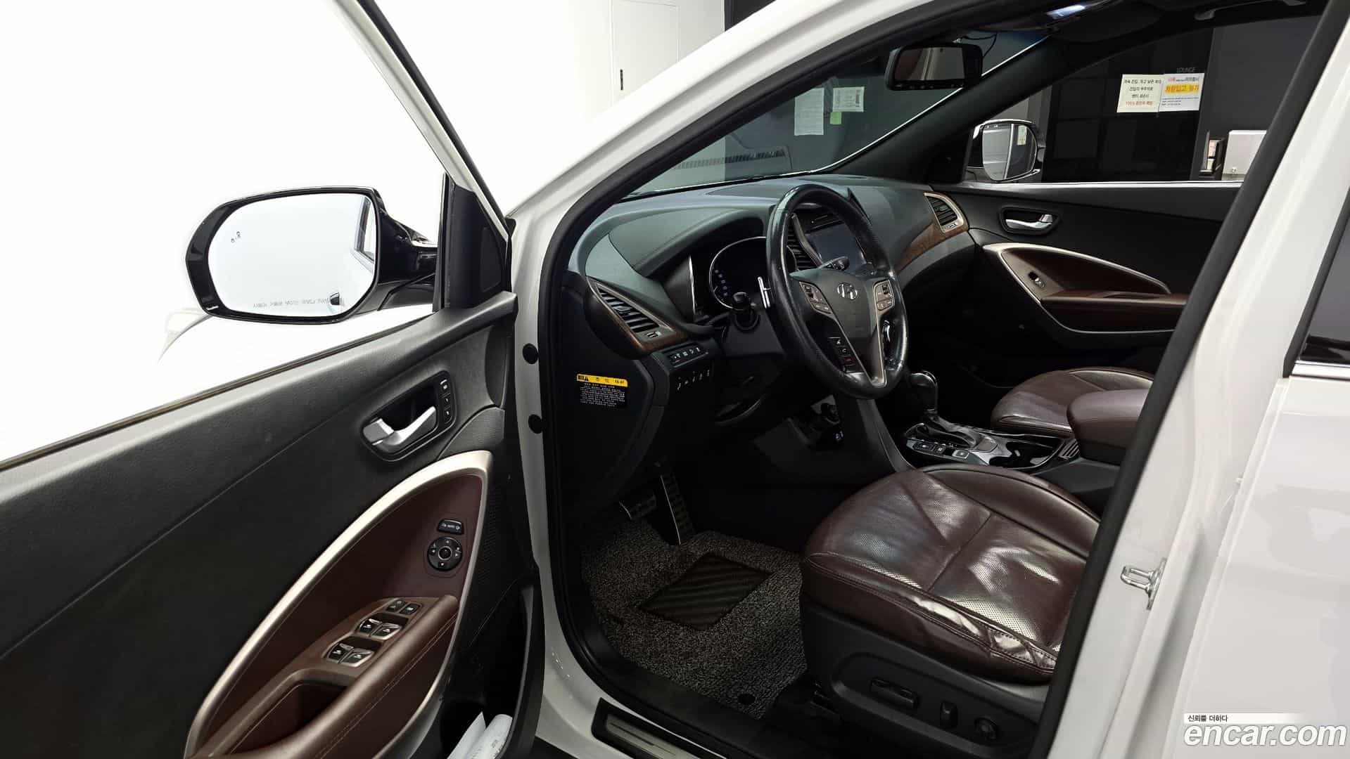 Maxcruz Hyundai 2018.2-INNER-010