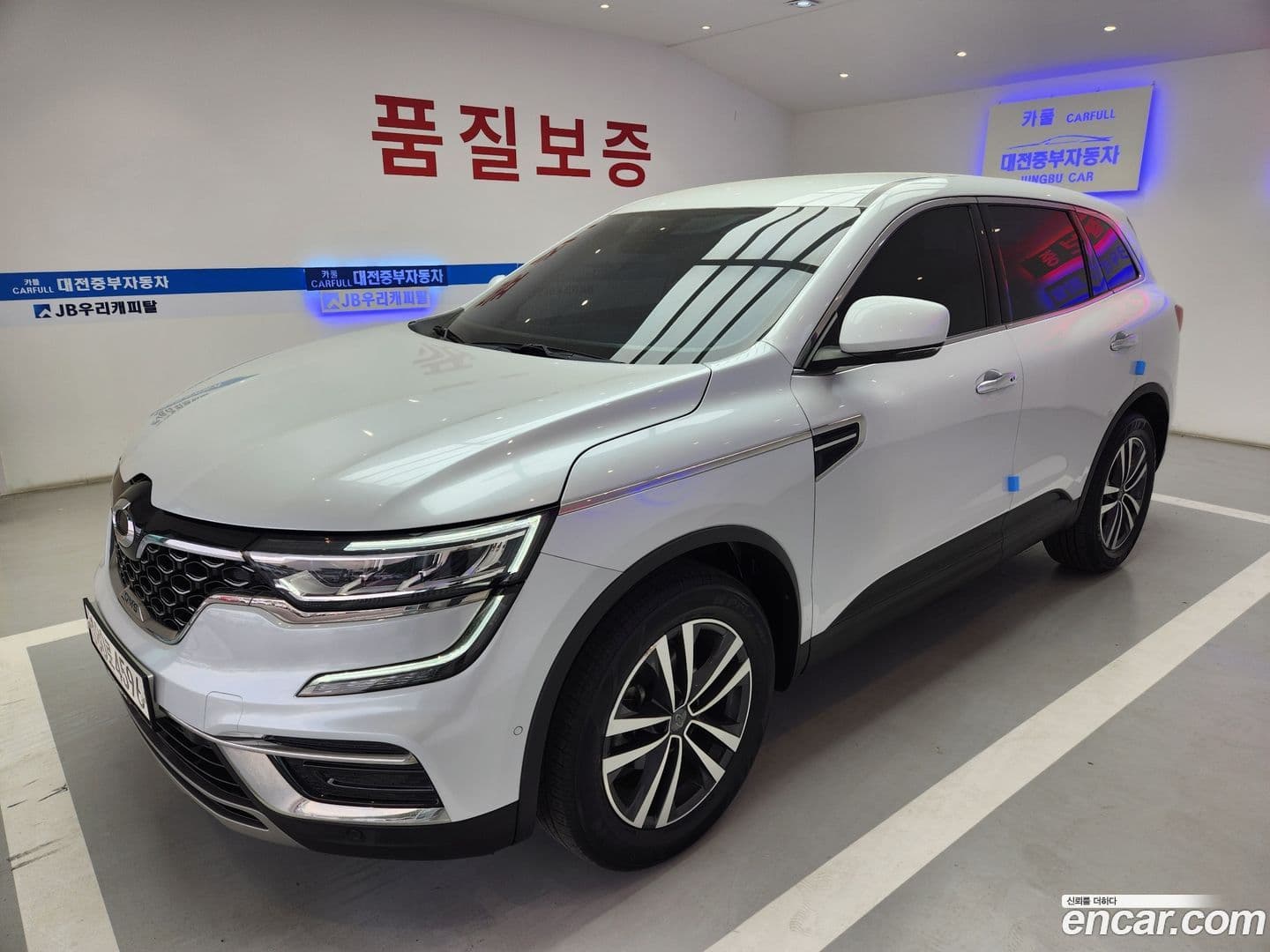 Main__Slider__Photo:QM6 Renault Korea 2021.3-0