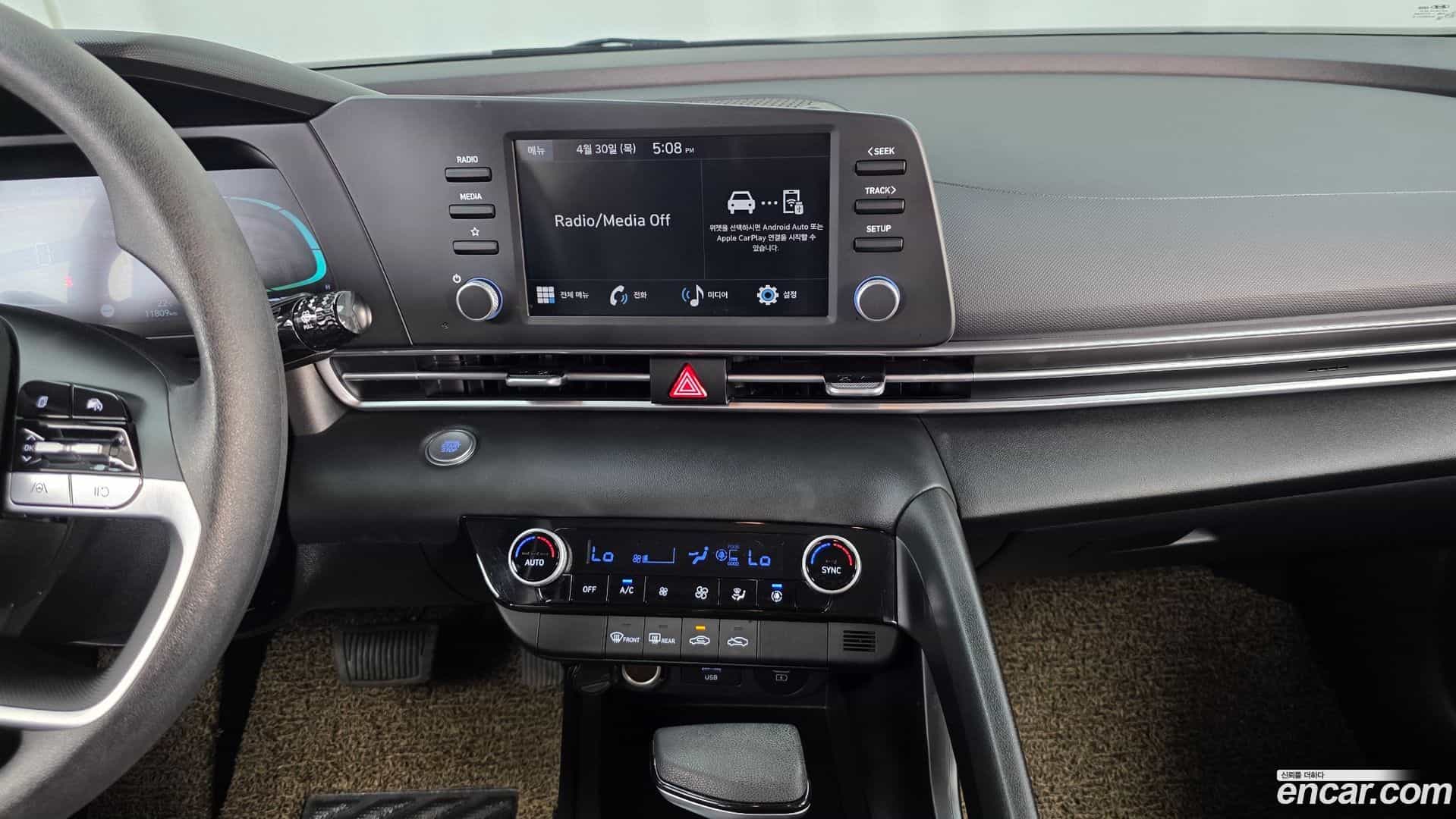 AVANTE Hyundai 2023.11-OPTION-018