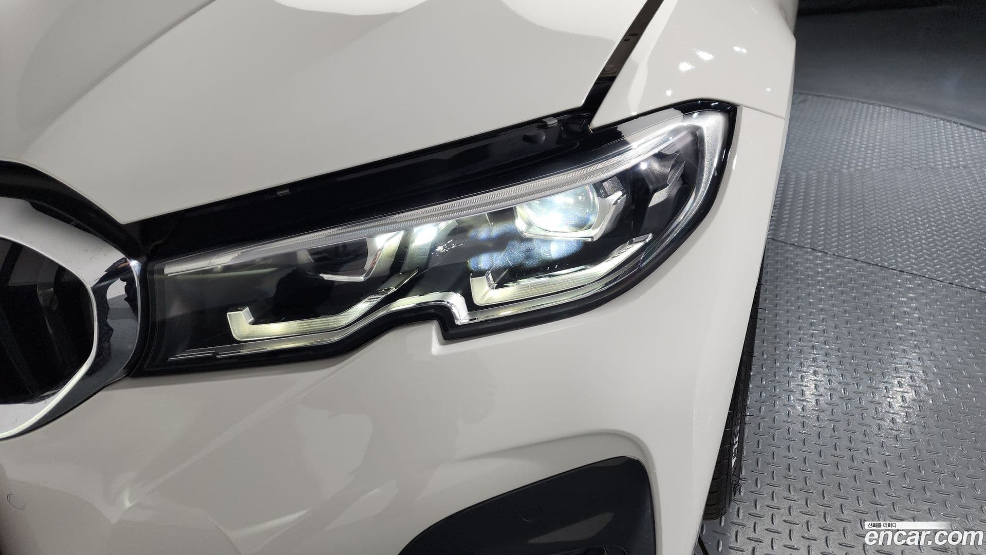 Main__Slider__Photo:3-Series BMW 2022.6-21