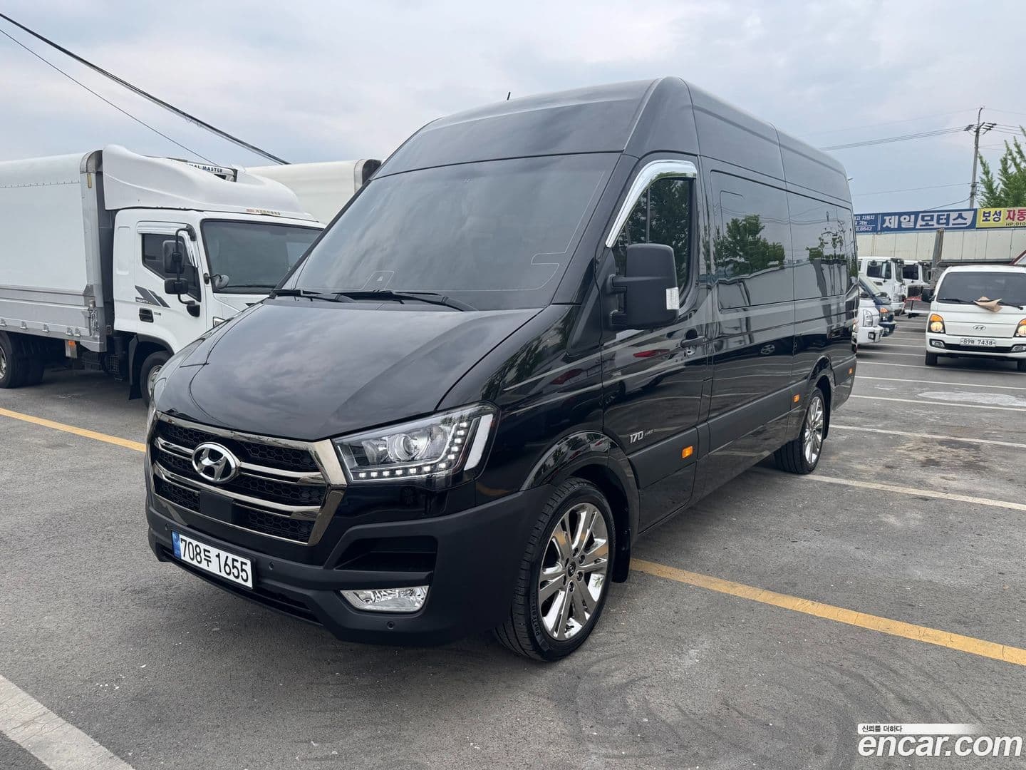 Main__Slider__Photo:Solati Hyundai 2022.2-0