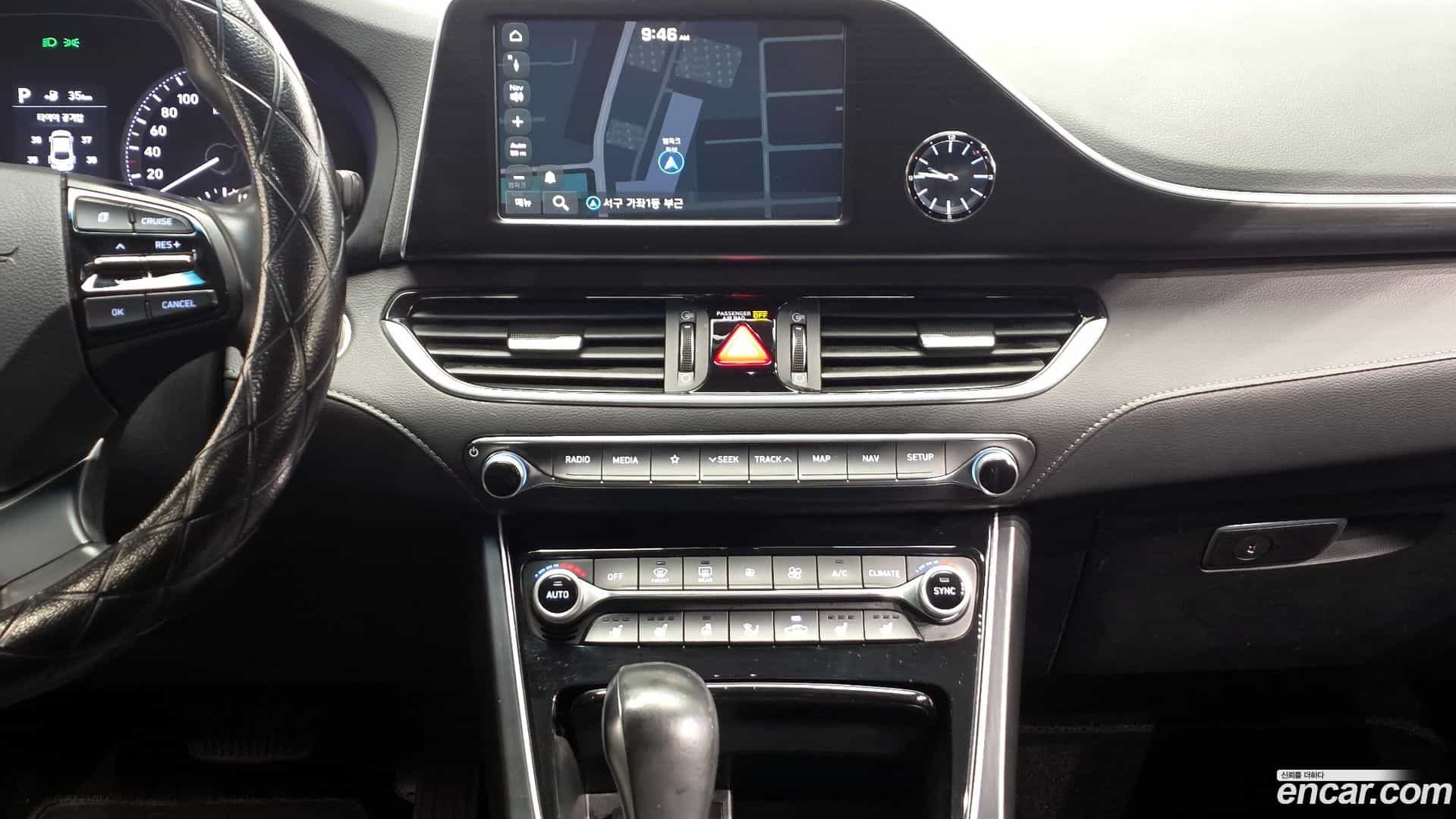 Grandeur Hyundai 2018.3-OPTION-017