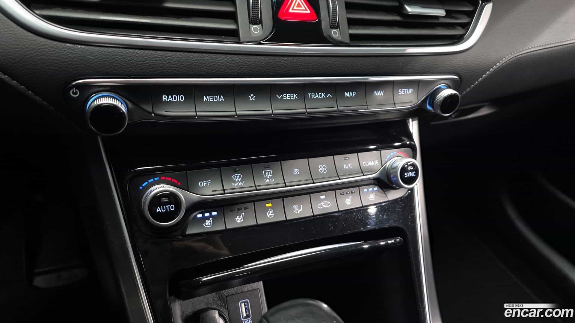 Grandeur Hyundai 2018.3-OPTION-019