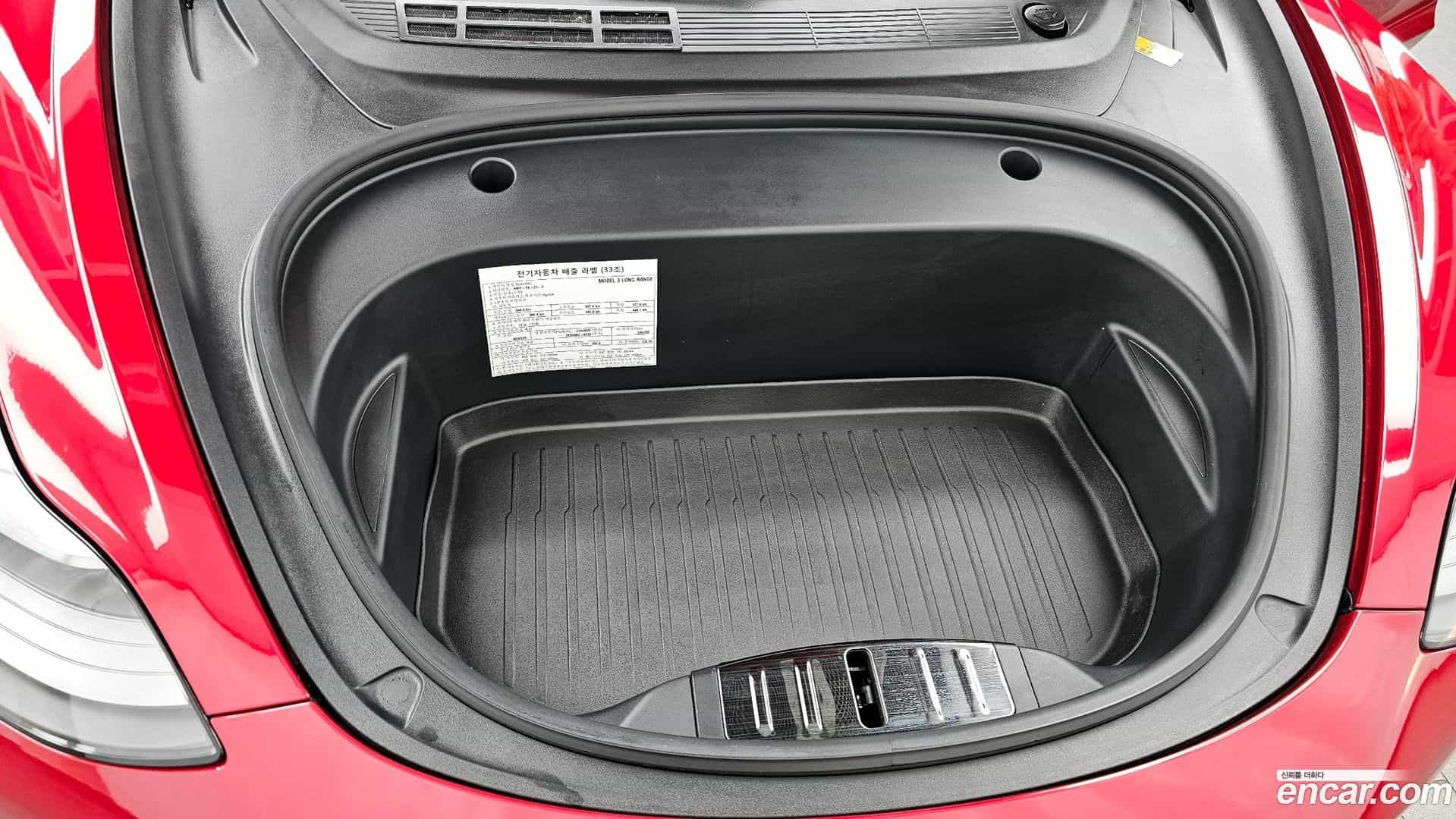Model 3 Tesla 2021.5-OUTER-006