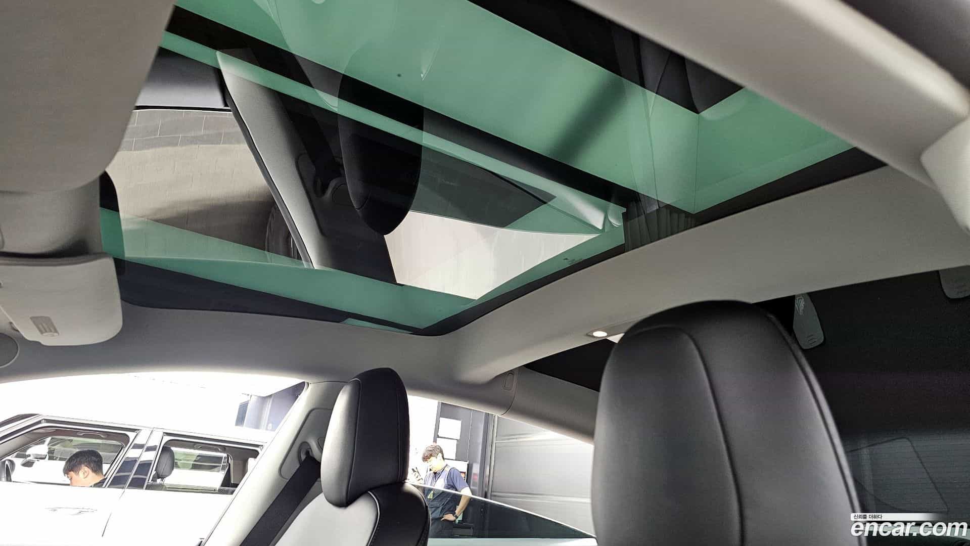 Model 3 Tesla 2021.5-OPTION-023