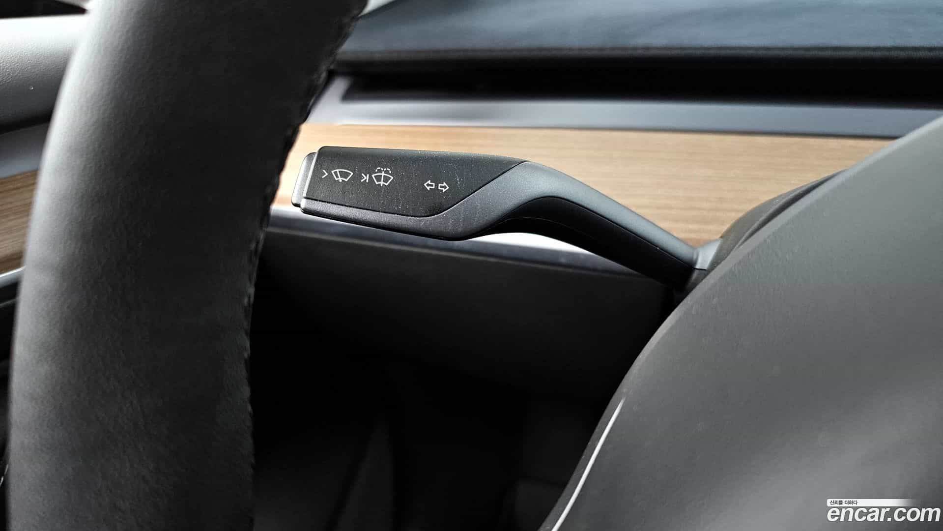 Model 3 Tesla 2021.5-OPTION-042