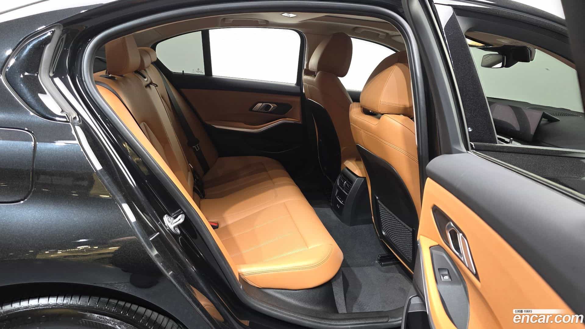 3-Series BMW 2022.10-OPTION-016