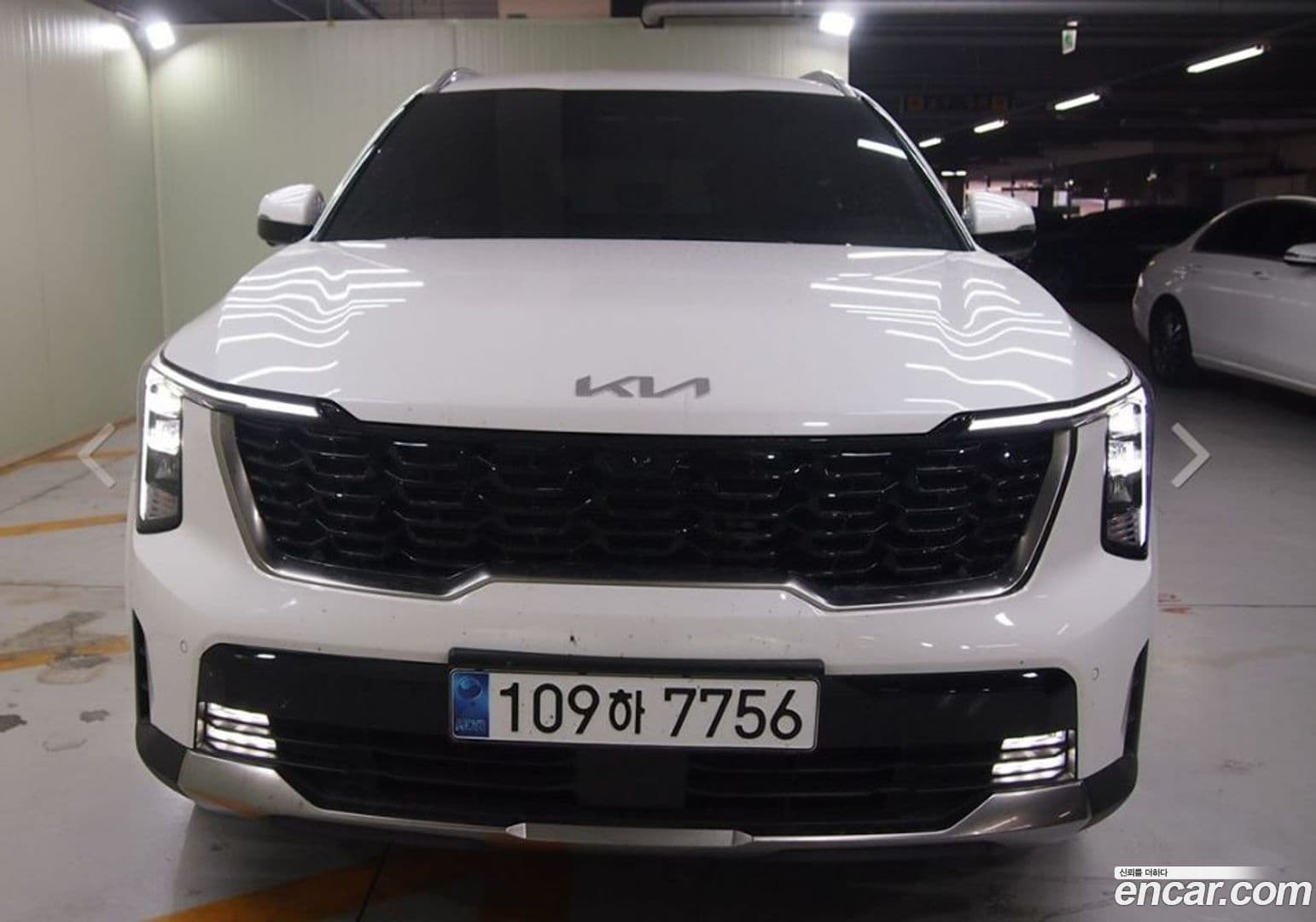 Main__Slider__Photo:Sorento Kia 2025.3-0