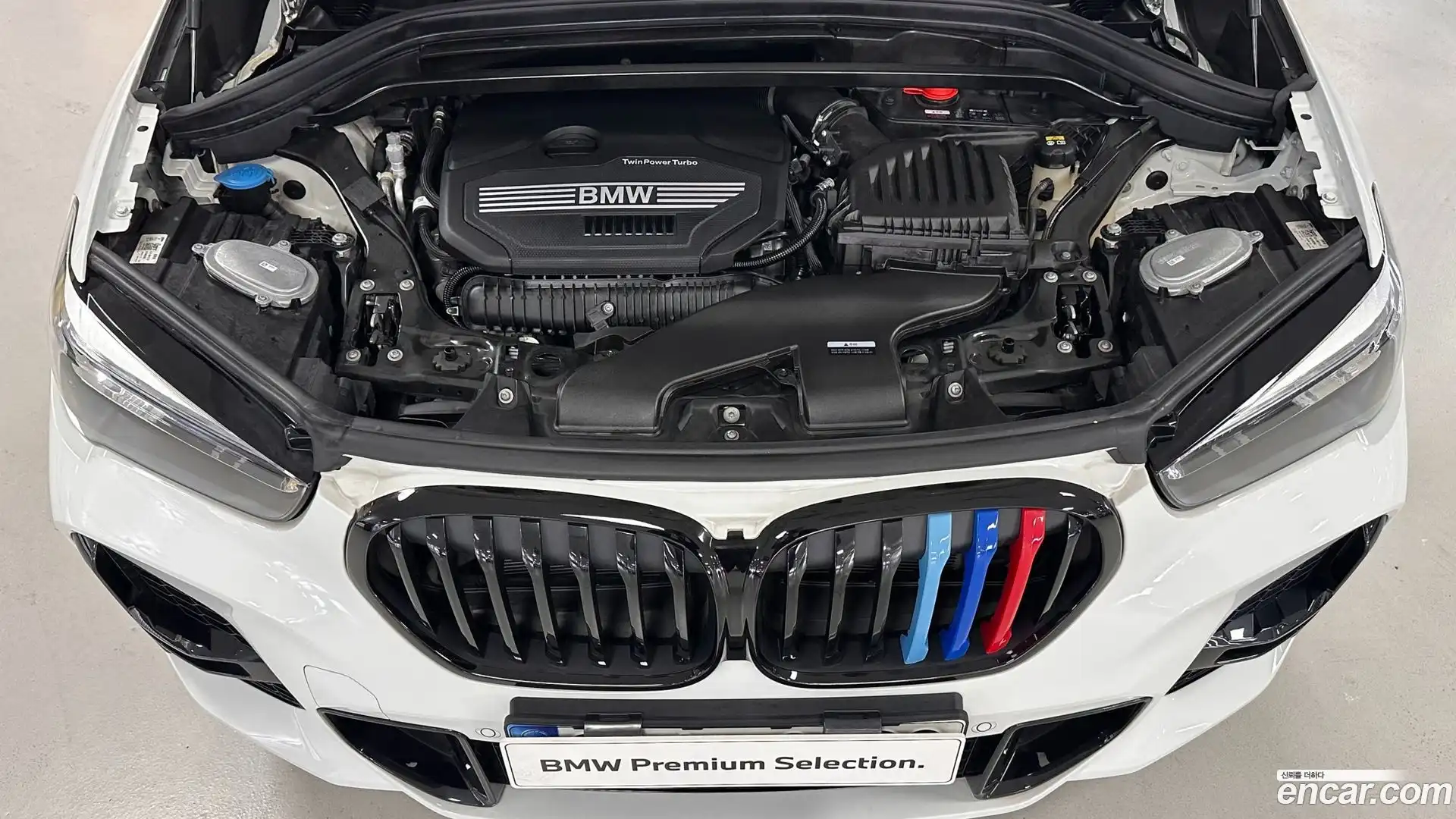 X1 BMW 2021.11-OUTER-006