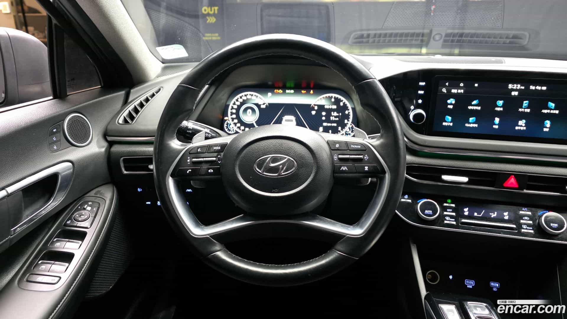 Sonata Hyundai 2022.8-OPTION-016