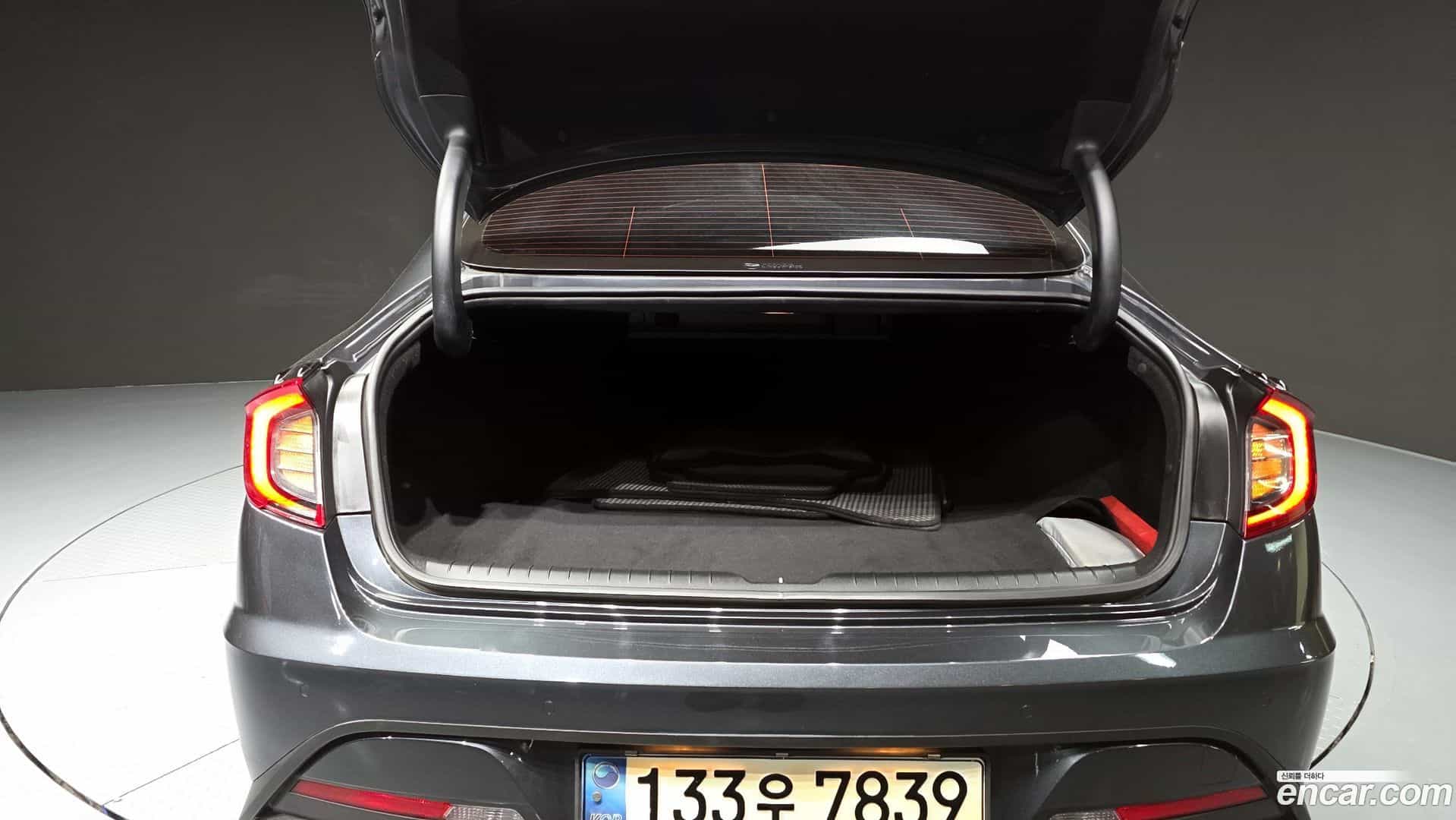 Sonata Hyundai 2022.8-OPTION-024