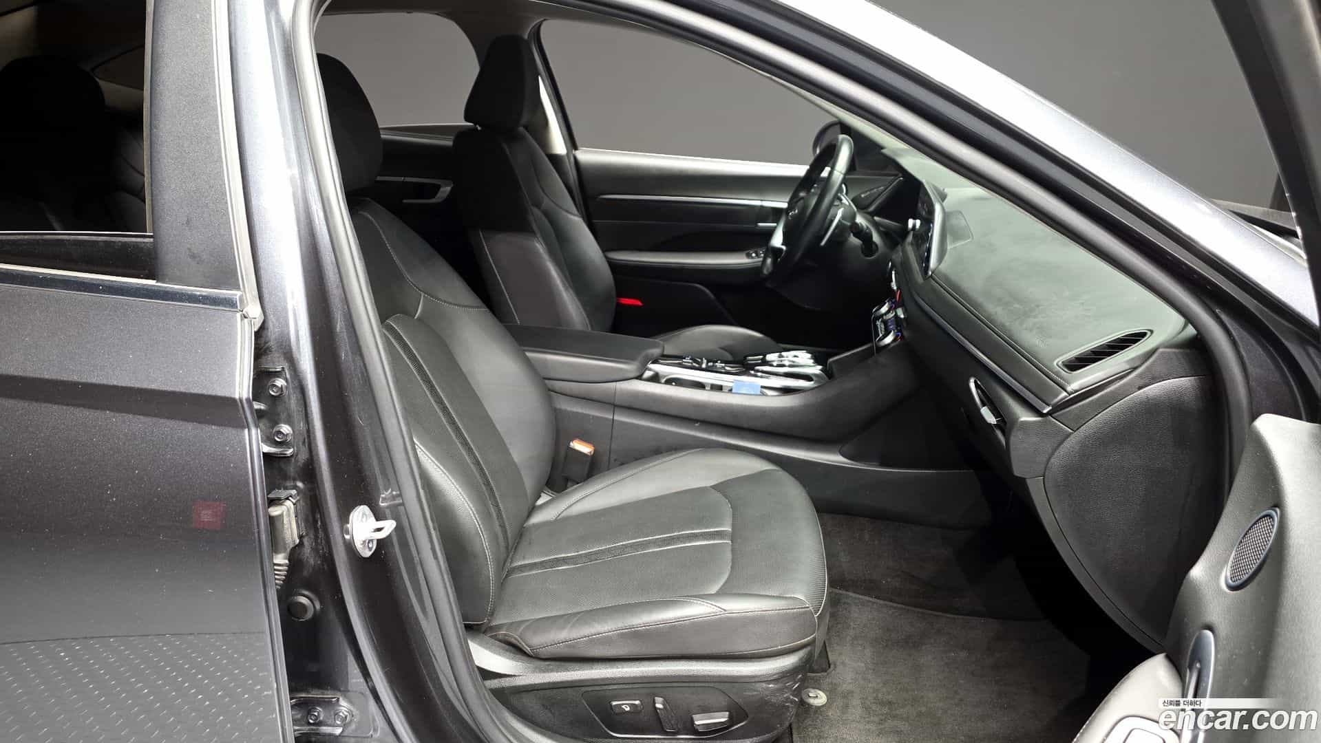 Sonata Hyundai 2022.8-INNER-036