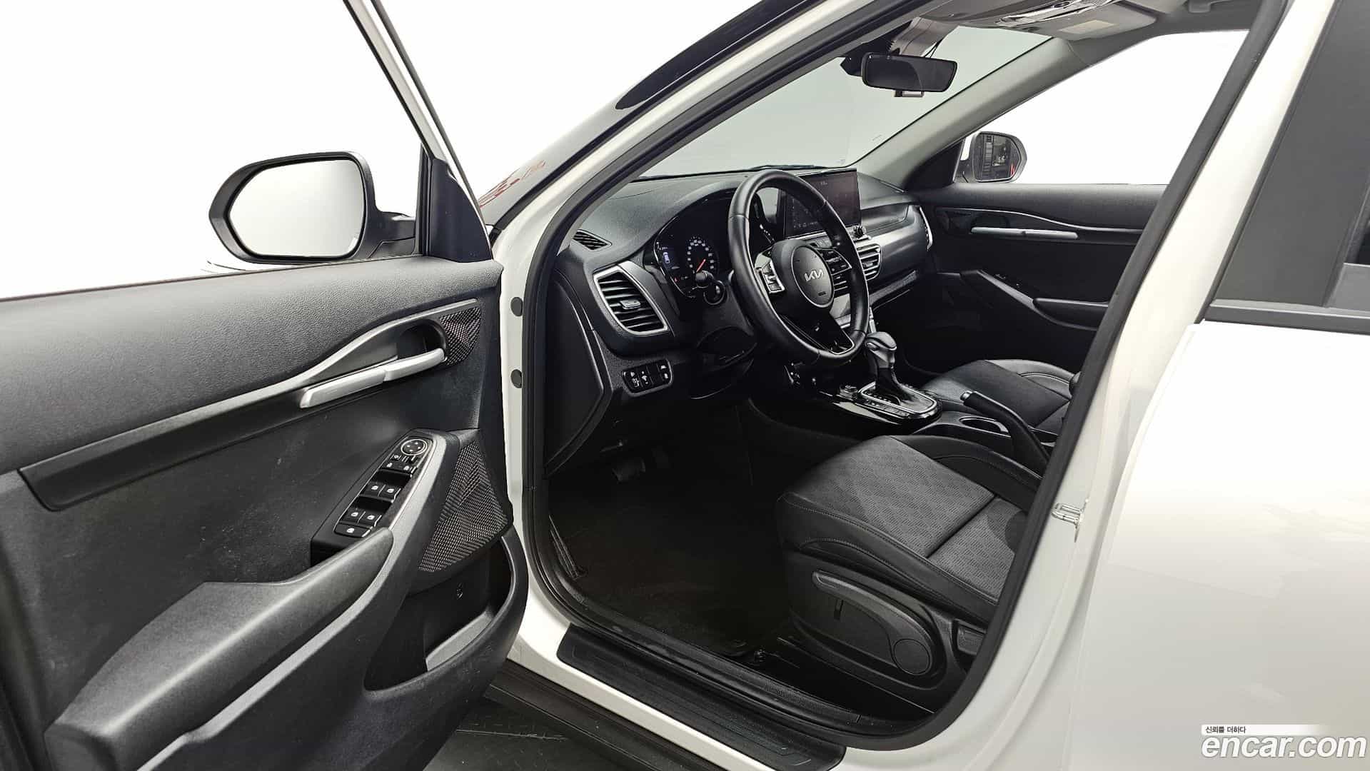 Seltos Kia 2021.11-INNER-010