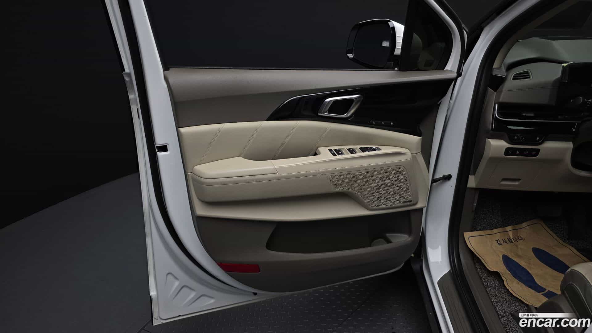 Canival Kia 2024.1-INNER-035