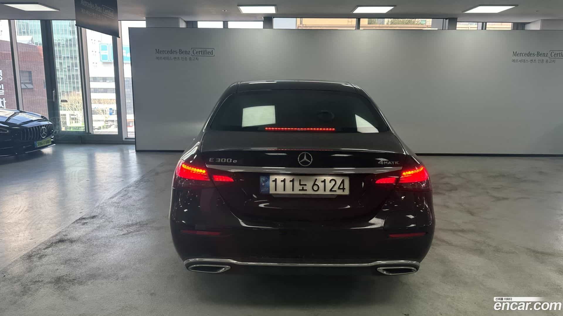 E-Class Mercedes-Benz 2023.1-OUTER-004