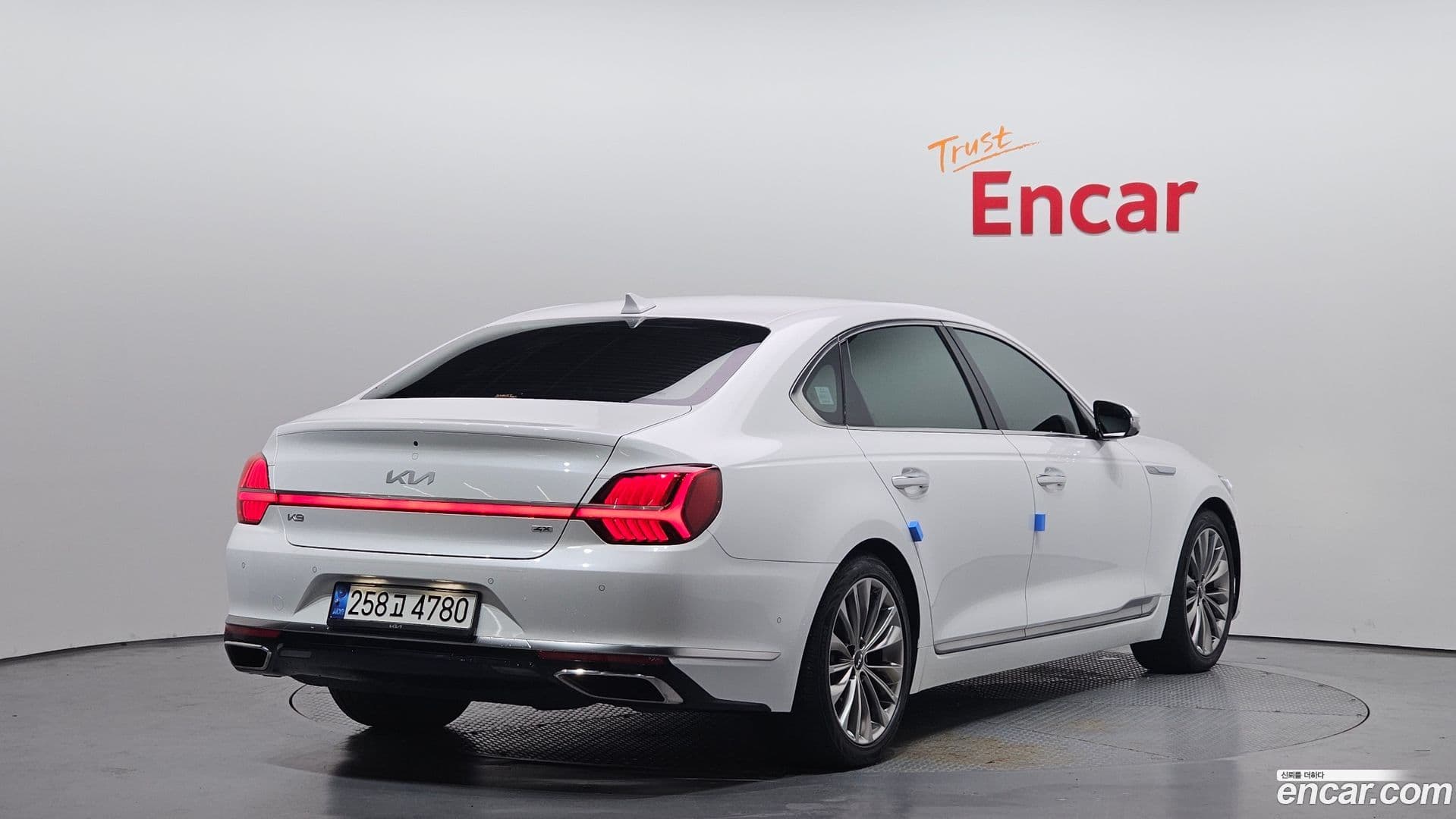 Main__Slider__Photo:K9 Kia 2021.7-1